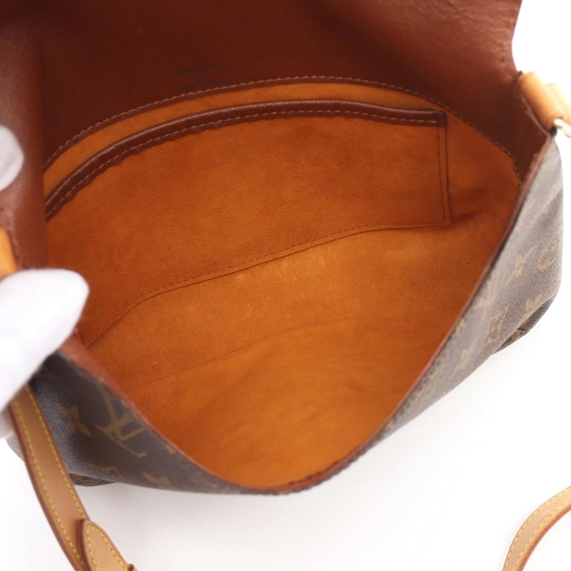 Louis Vuitton Coated Canvas Leather Shoulder Bag (Pre-Owned)