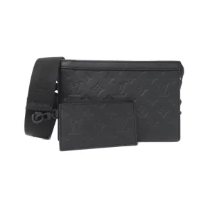 Louis Vuitton Leather Shoulder Bag (Pre-Owned)