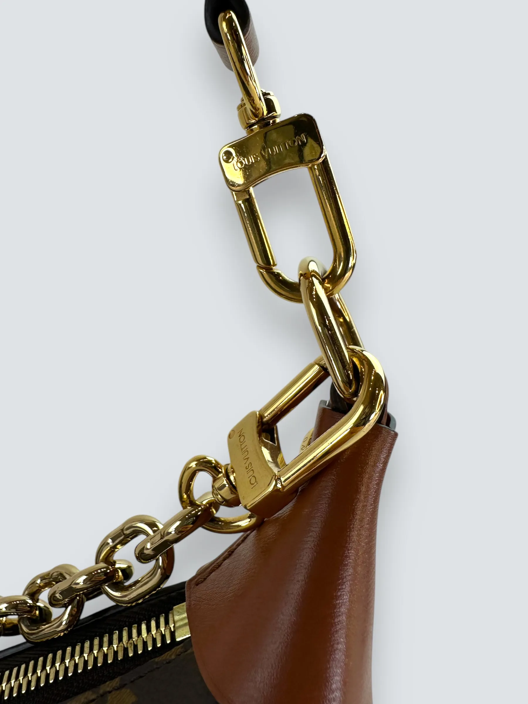 Louis Vuitton Monogram Canvas ??Loop?? Hobo