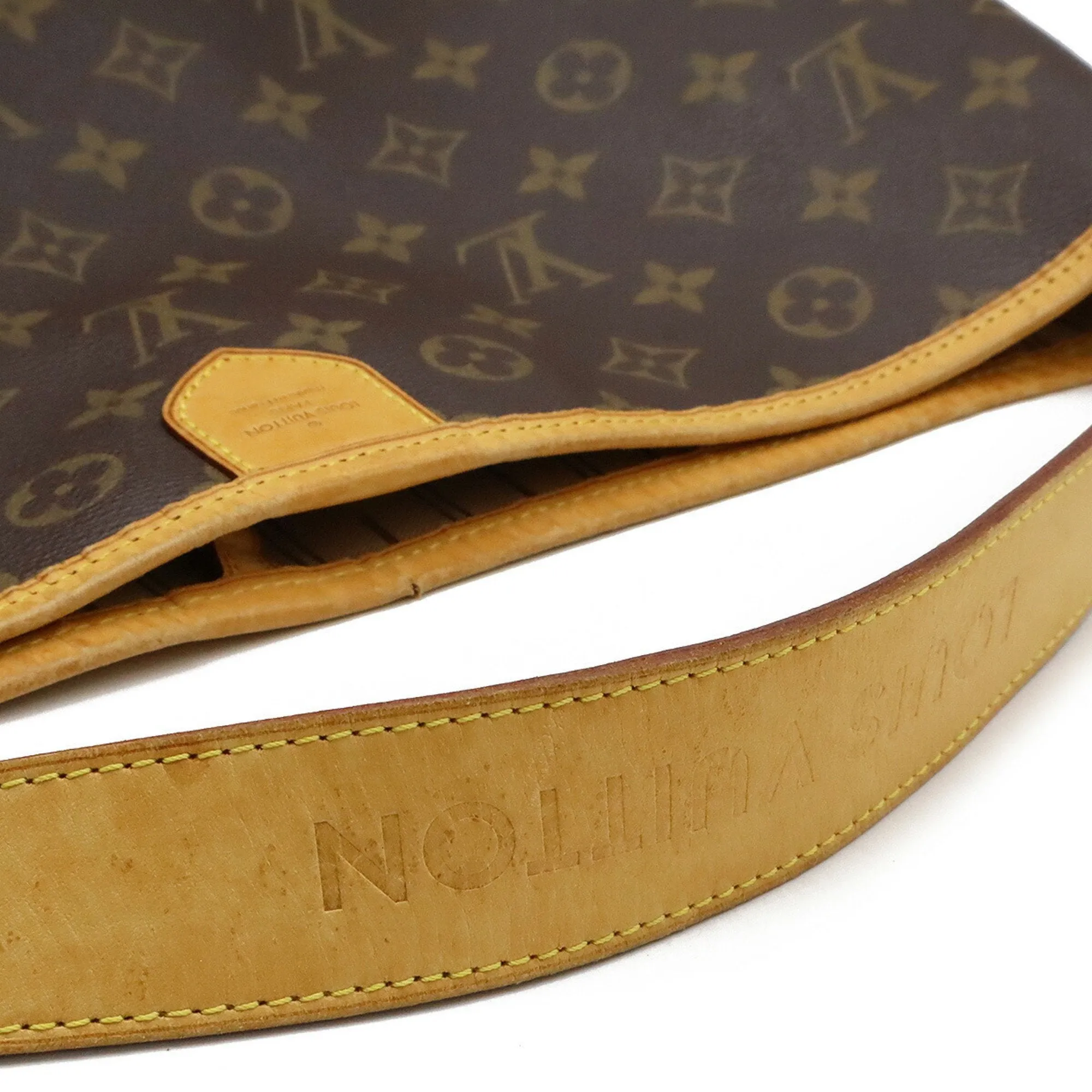 Louis Vuitton Monogram Monogram Shoulder Bag (Pre-Owned)