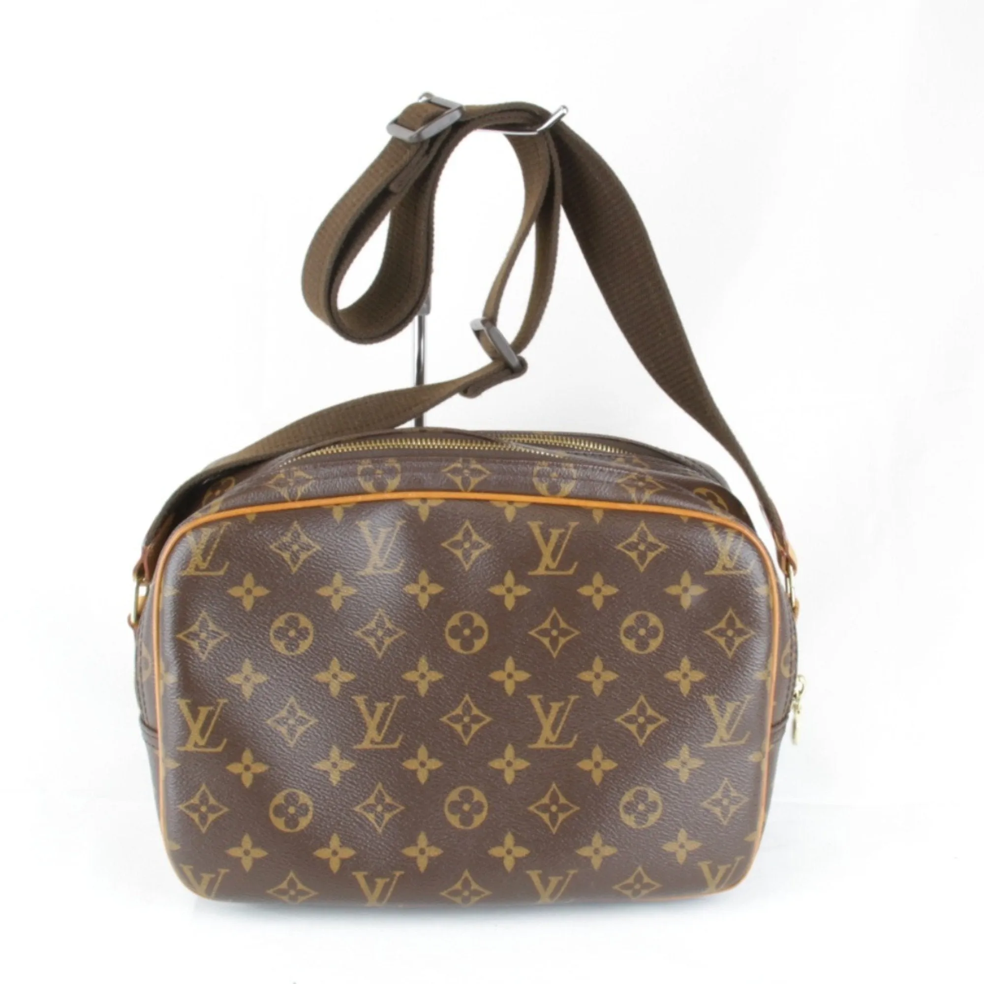 Louis Vuitton Monogram Monogram Shoulder Bag (Pre-Owned)