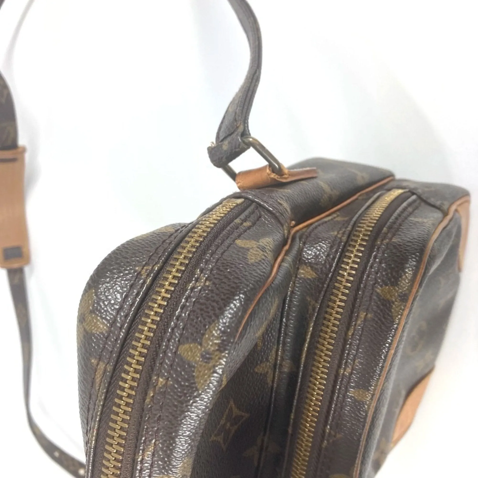 Louis Vuitton Monogram Pochette Shoulder Bag (Pre-Owned)