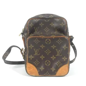 Louis Vuitton Monogram Pochette Shoulder Bag (Pre-Owned)