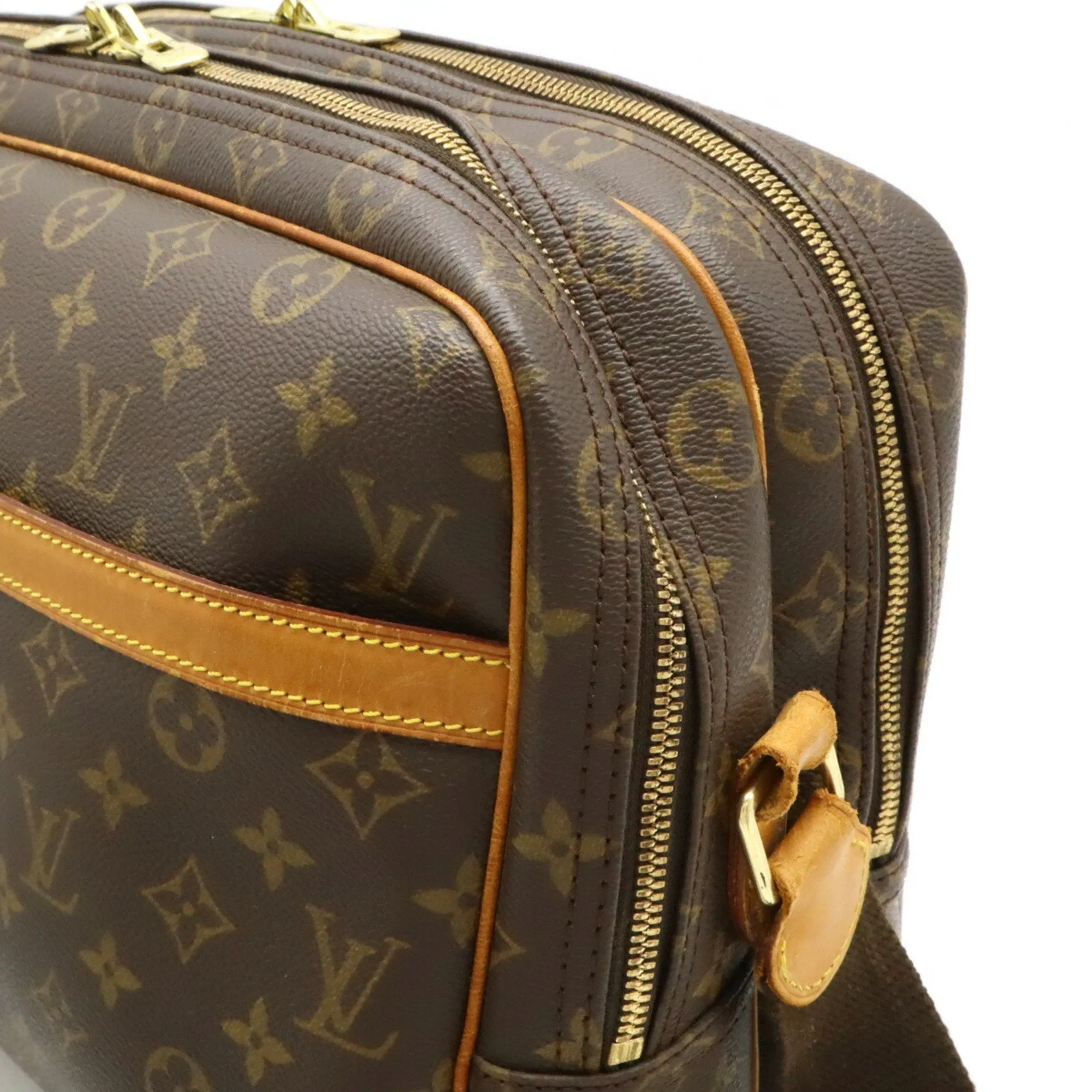 Louis Vuitton Monogram Shoulder Bag (Pre-Owned)