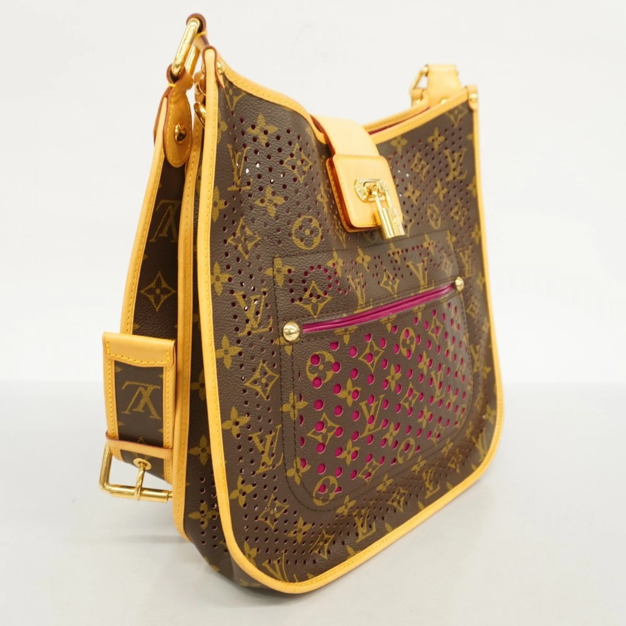 Louis Vuitton pink Shoulder Bag (Pre-Owned)