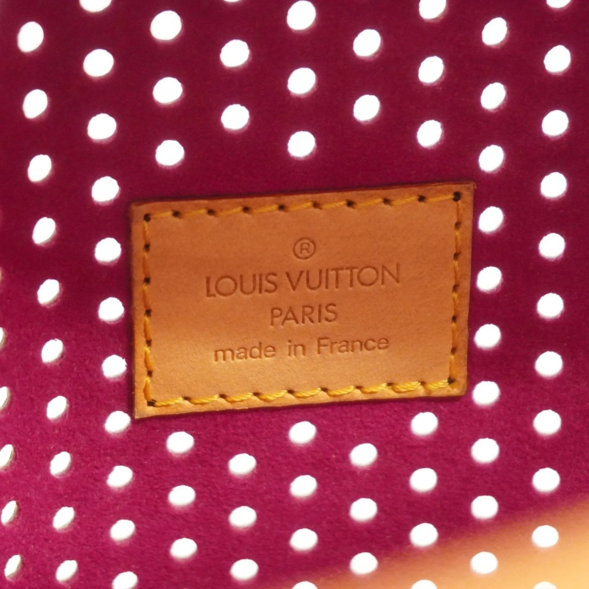 Louis Vuitton pink Shoulder Bag (Pre-Owned)