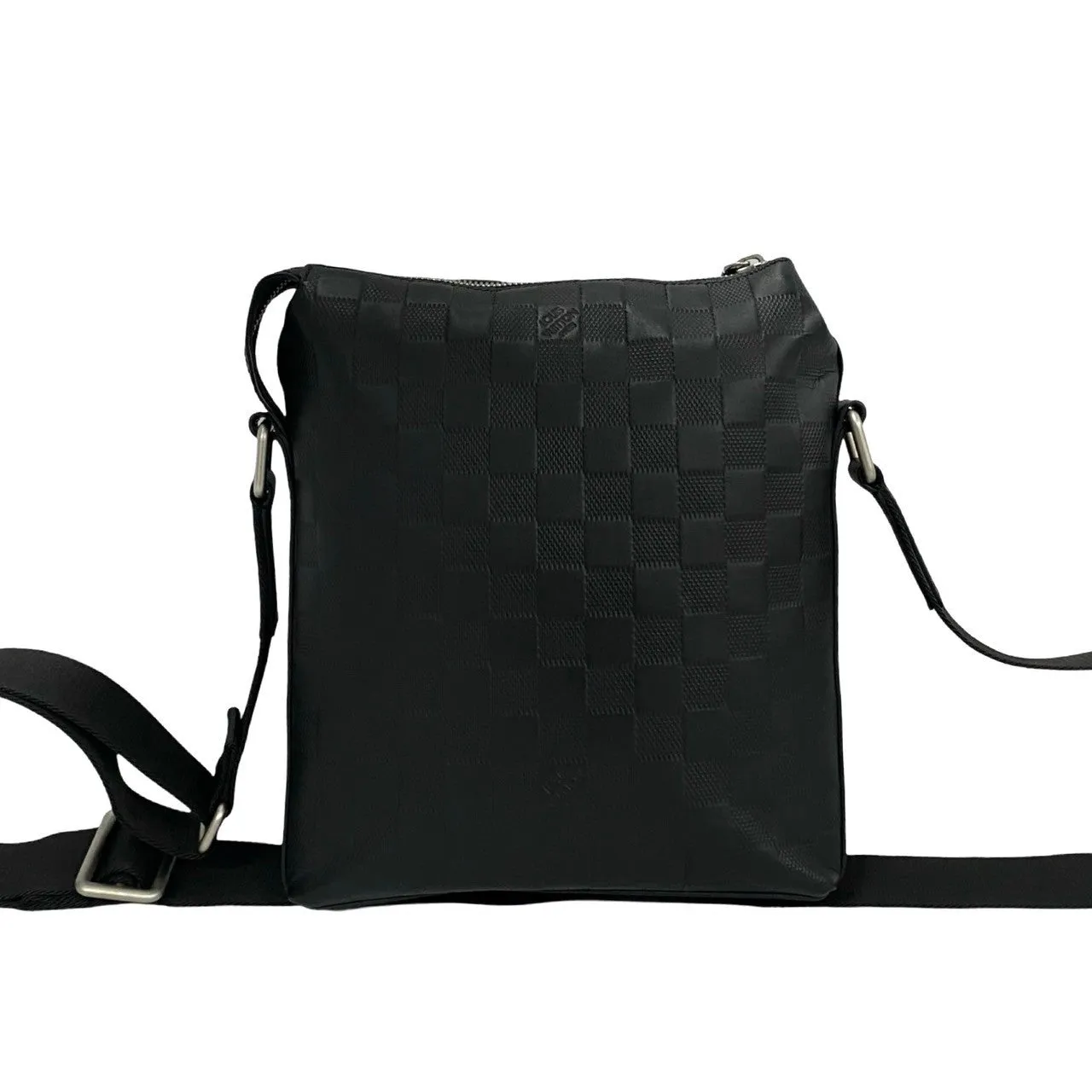 LOUIS VUITTON Shoulder Bag leather black Damier Anfini Discovery Messenger BB