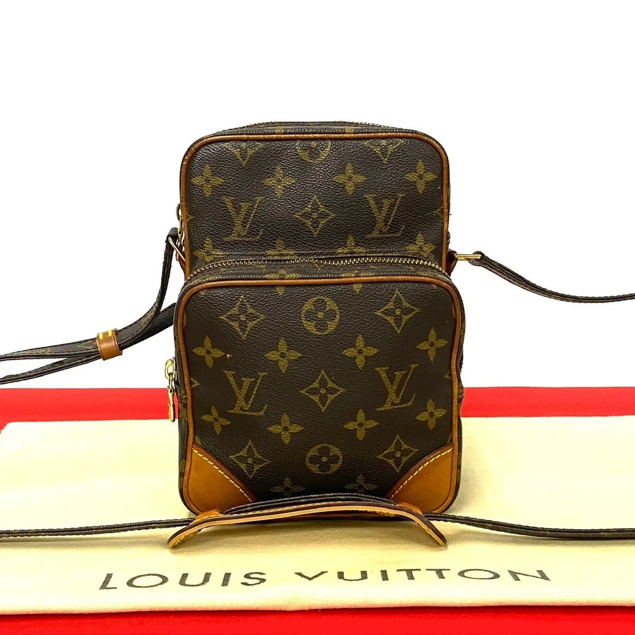 LOUIS VUITTON Shoulder Bag leather Brown Monogram
