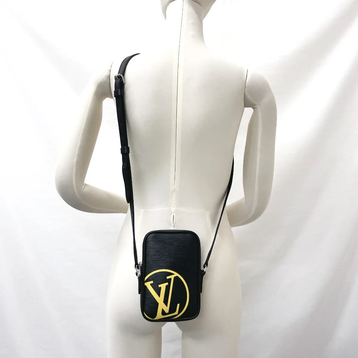 LOUIS VUITTON Shoulder Bag M55120 Epi Leather black LV circle Danube PM