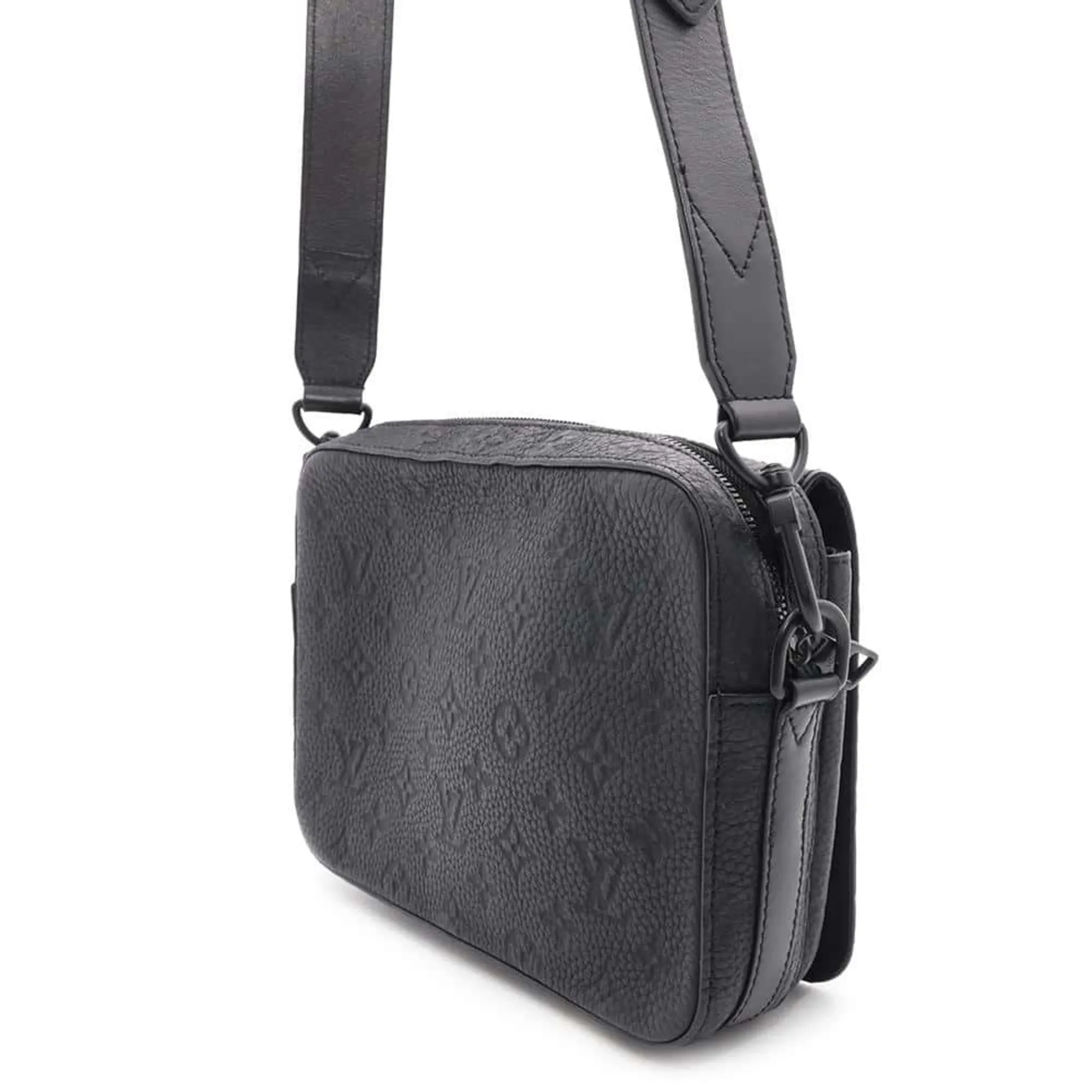 Louis Vuitton Steamer Leather Shoulder Bag (Pre-Owned)