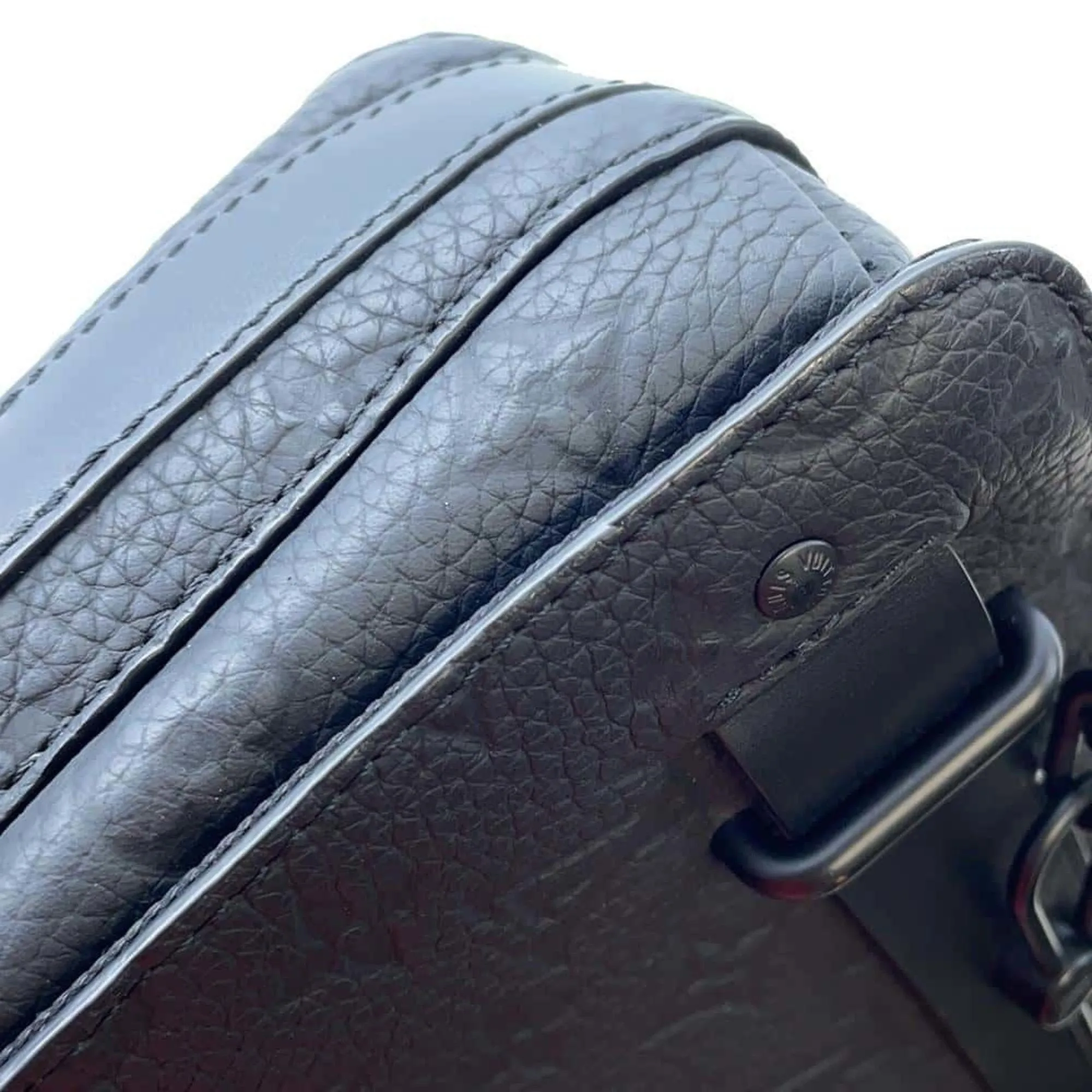 Louis Vuitton Steamer Leather Shoulder Bag (Pre-Owned)