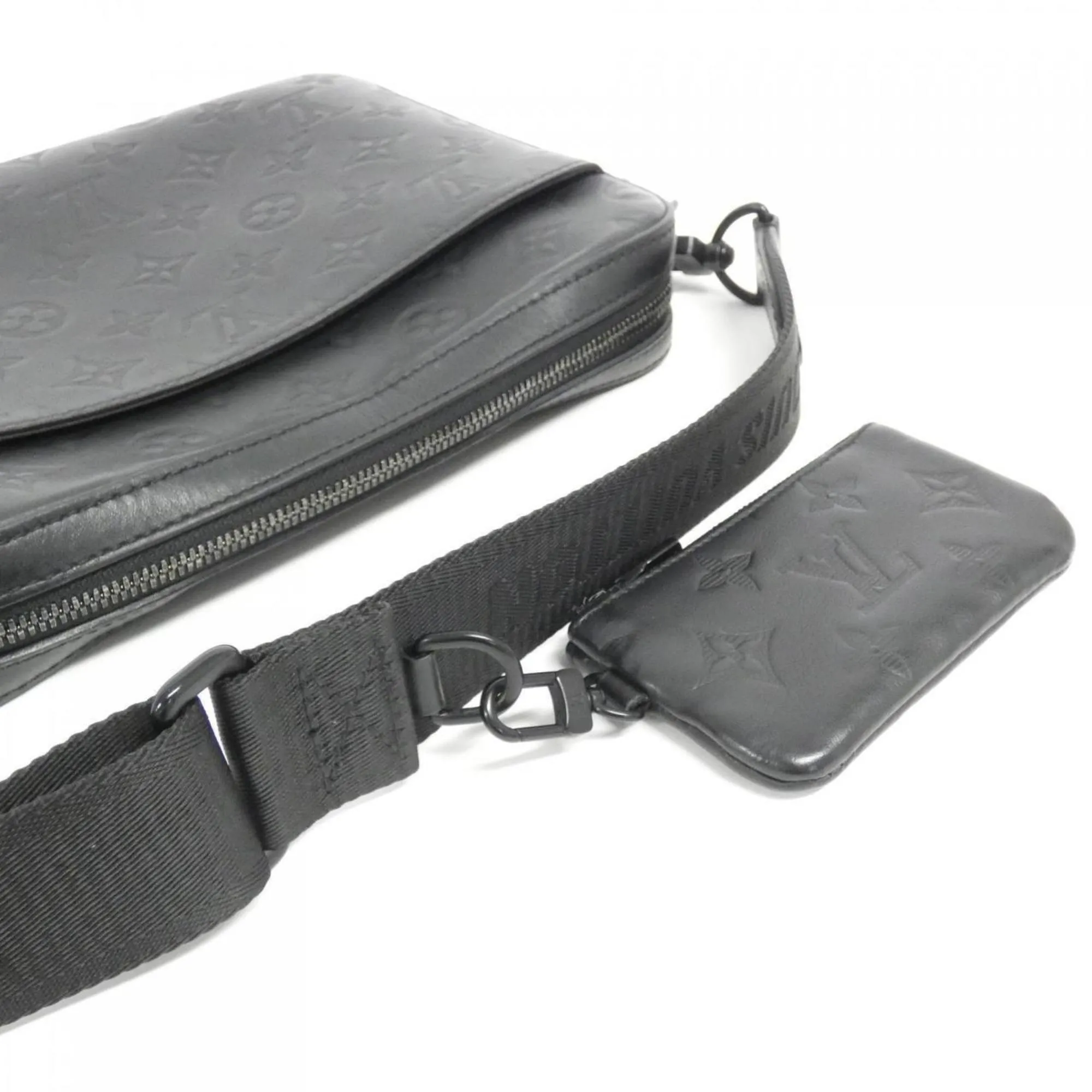 Louis Vuitton Trio Leather Shoulder Bag (Pre-Owned)