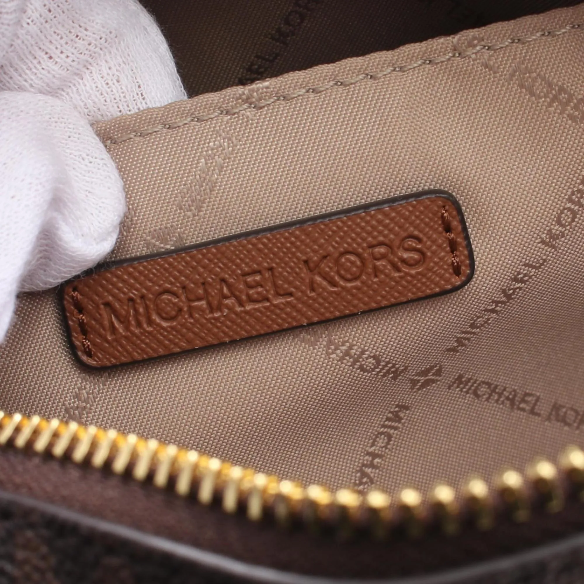 Michael Kors  Coated Canvas Leather Shoulder Bag (Pre-Owned)
