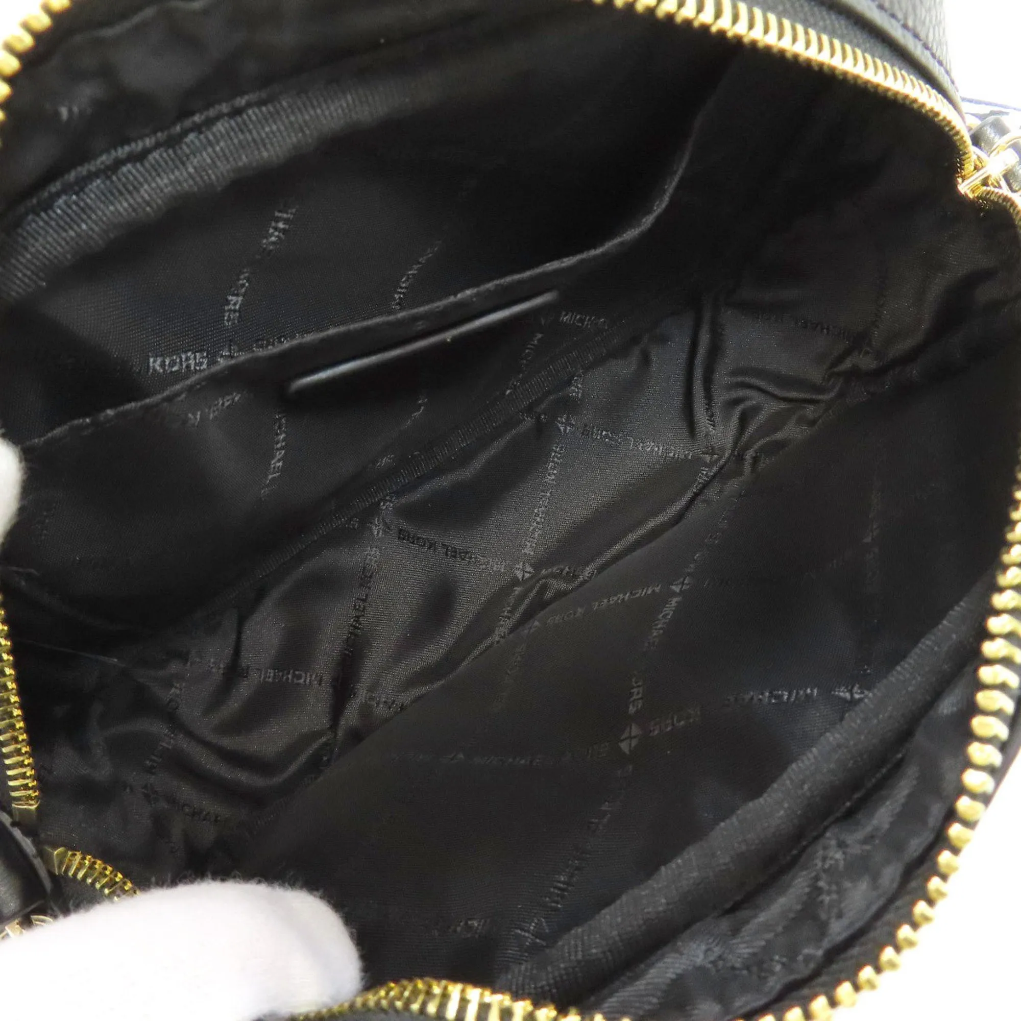 Michael Kors  Leather Shoulder Bag (Pre-Owned)