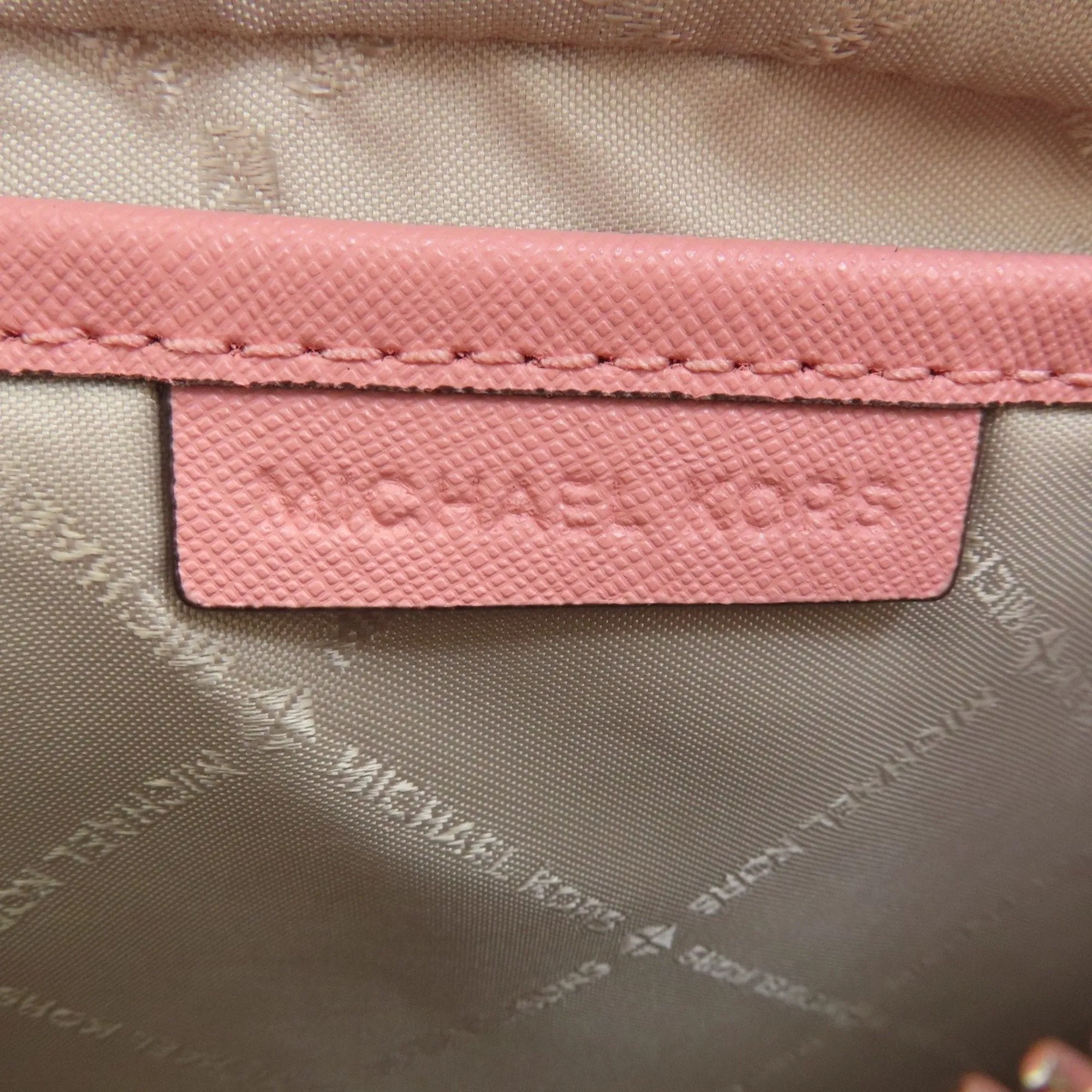 Michael Kors Leather Shoulder Bag (Pre-Owned)