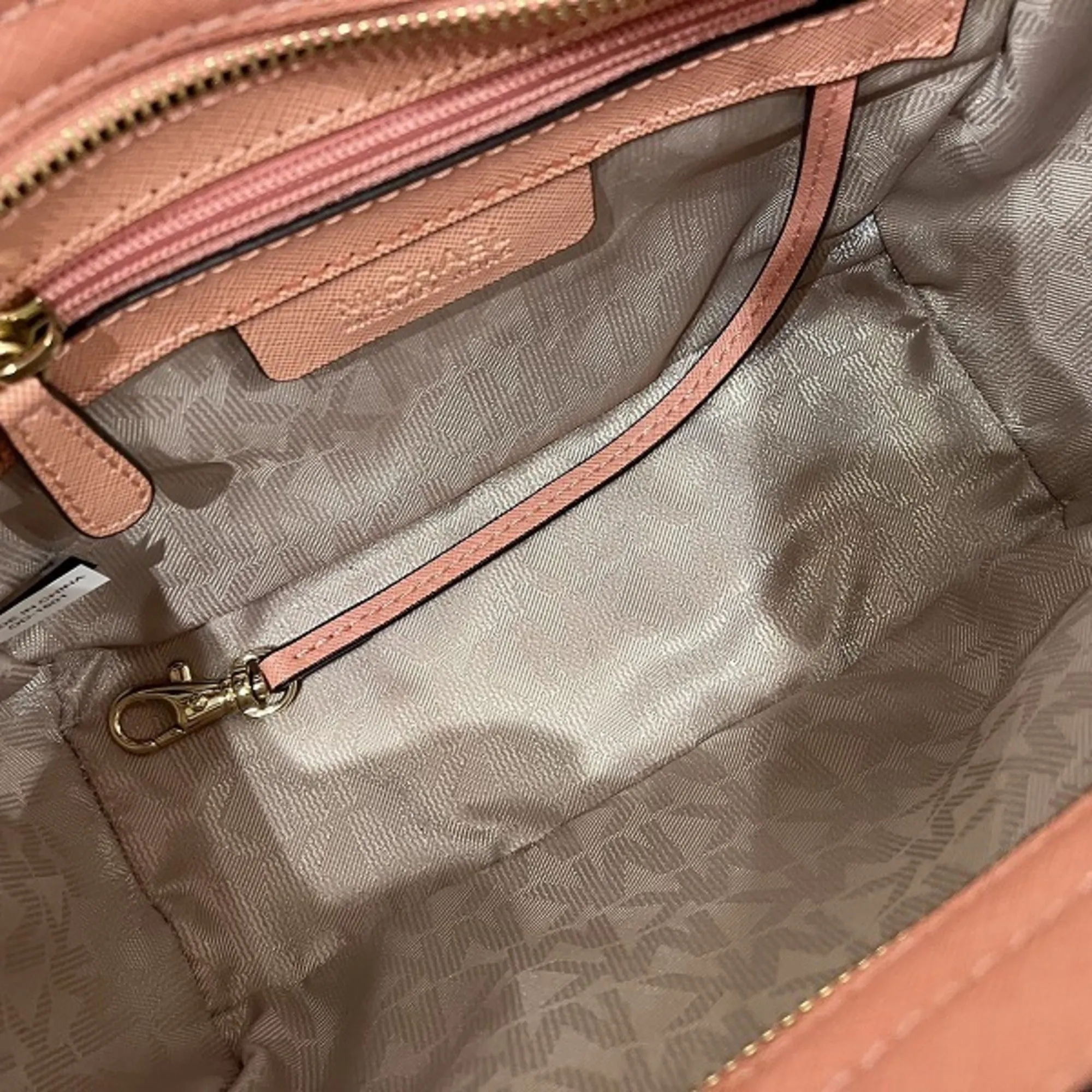 Michael Kors  Leather Shoulder Bag (Pre-Owned)