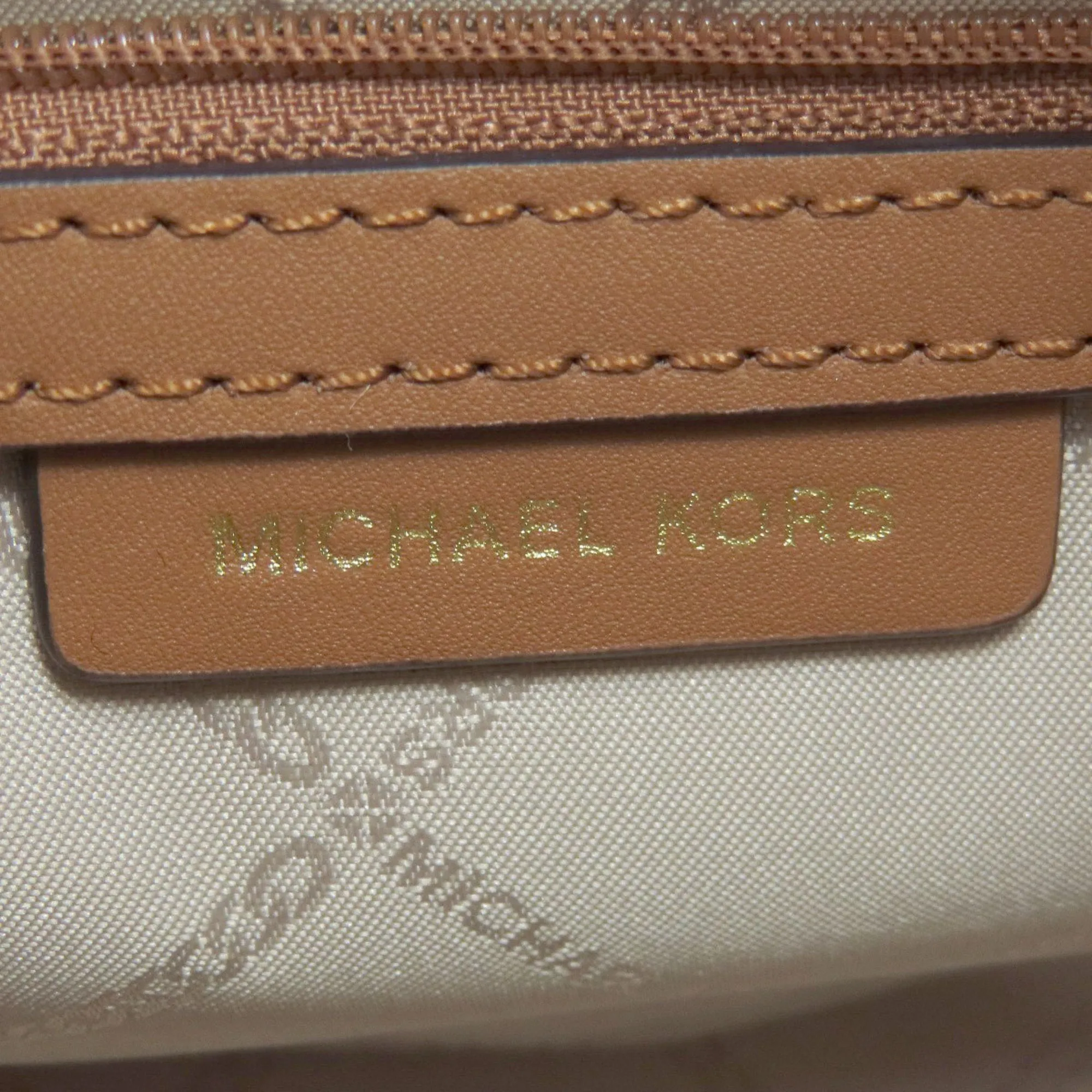 Michael Kors    Pvc Shoulder Bag (Pre-Owned)