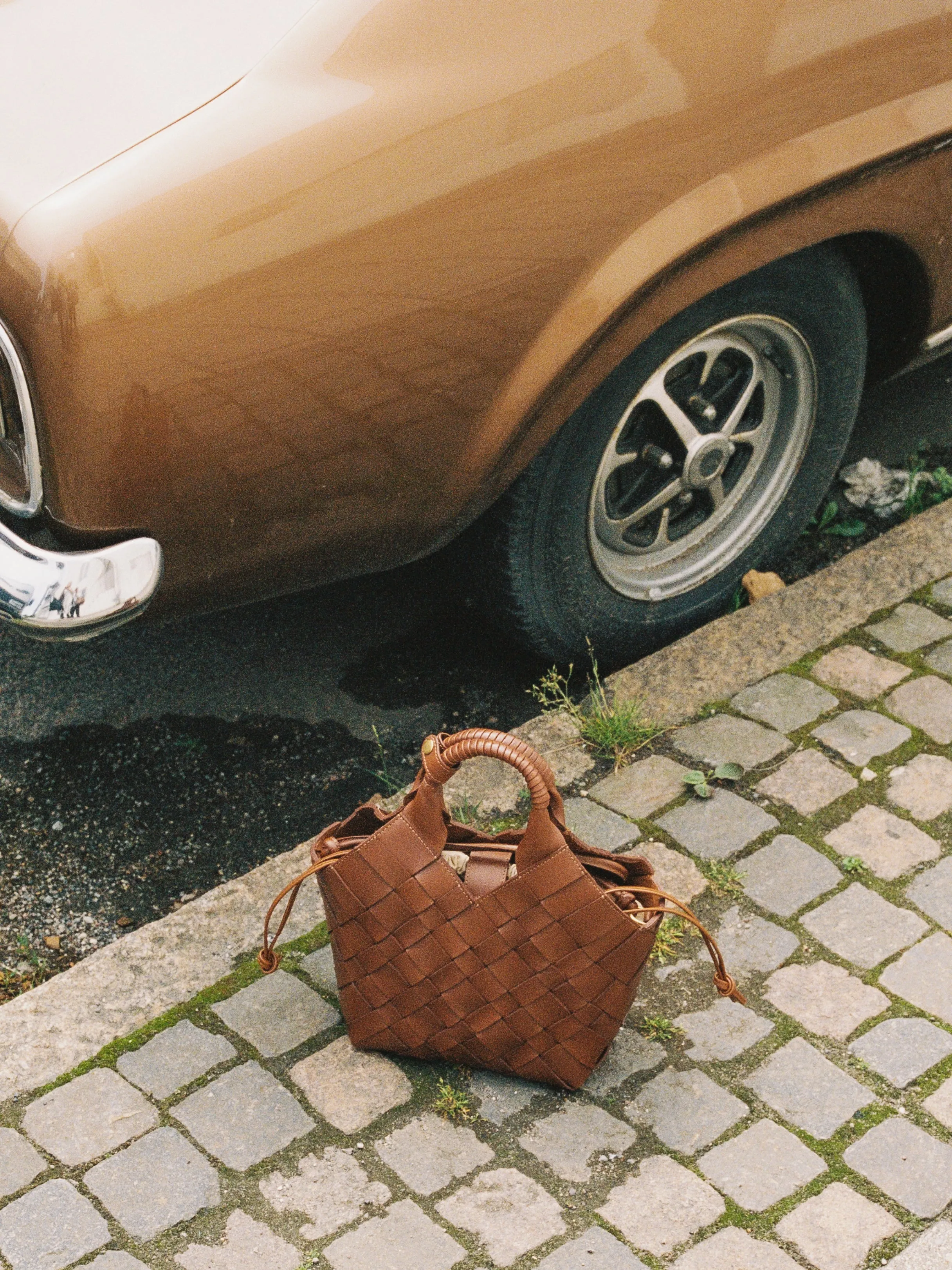 MISU Nutmeg Shoulder bag