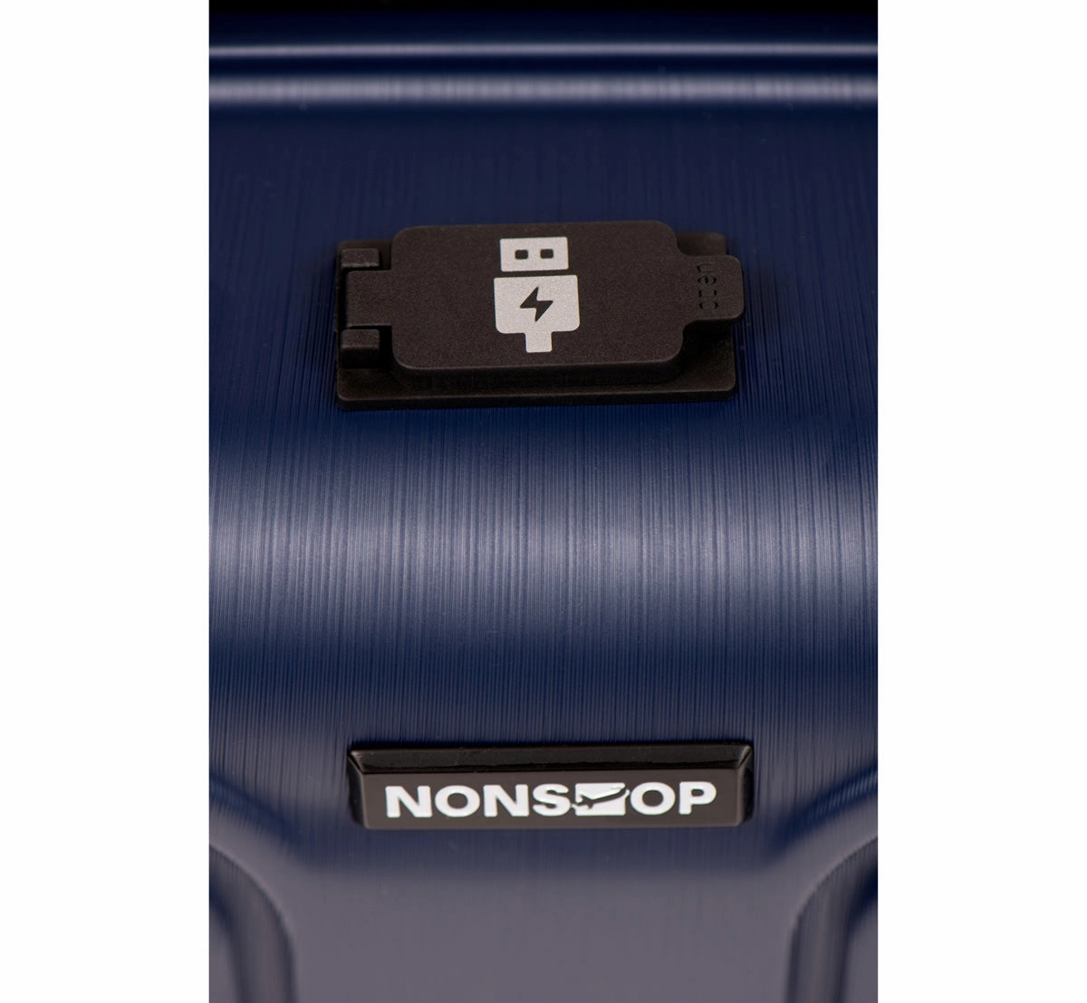 NONSTOP New York 3-Piece Expandable Spinner Luggage Set with Powerbank & 3-Piece Packing Cube Set