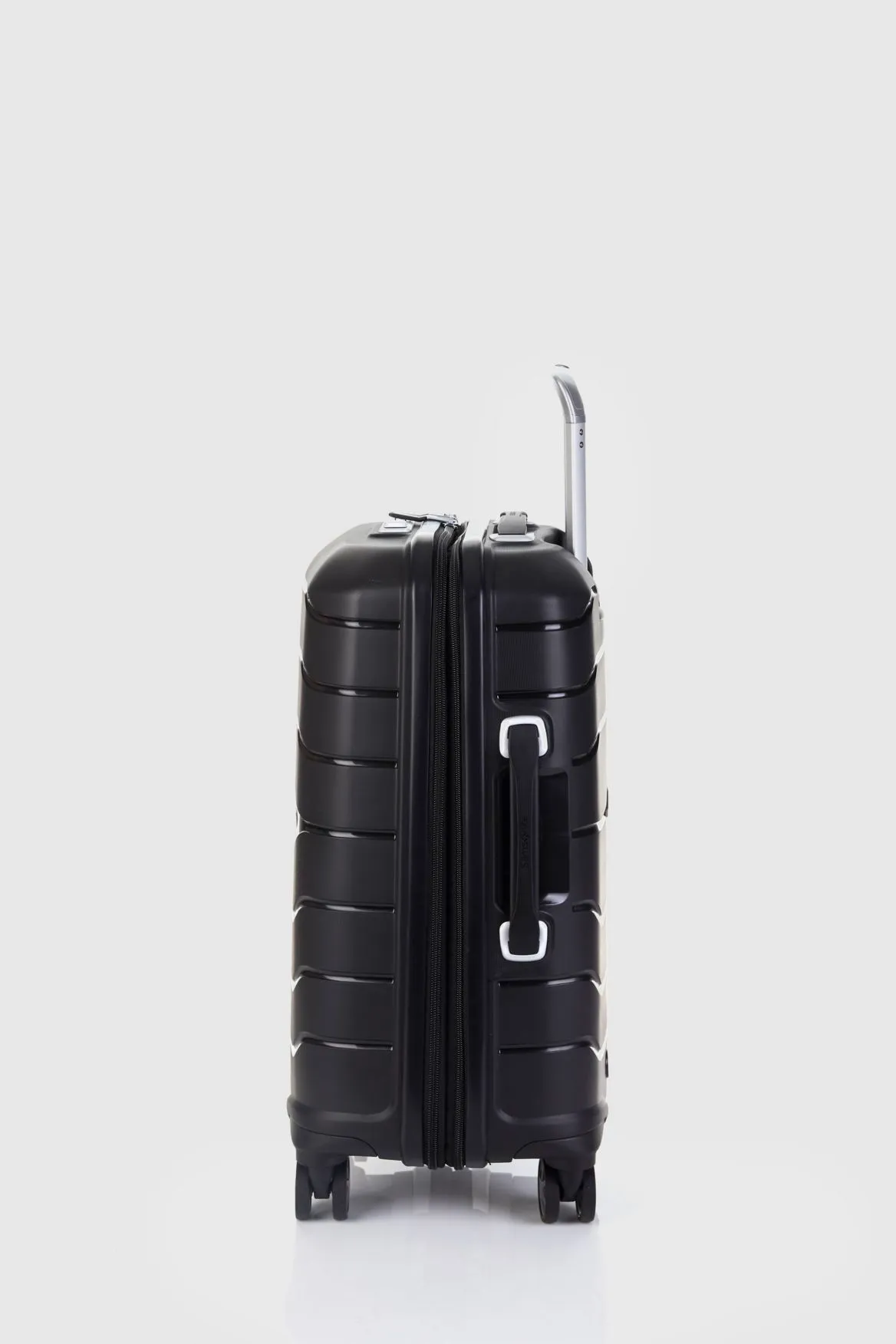 Oc2lite Carry-On 55cm Suitcase
