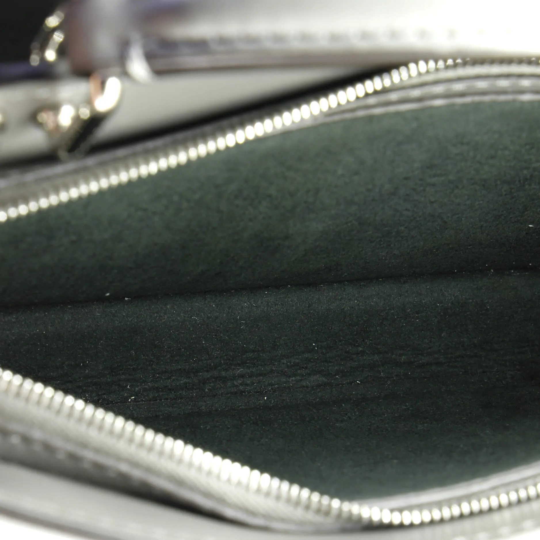 Peekaboo ISeeU XCross Bag Zucca Leather