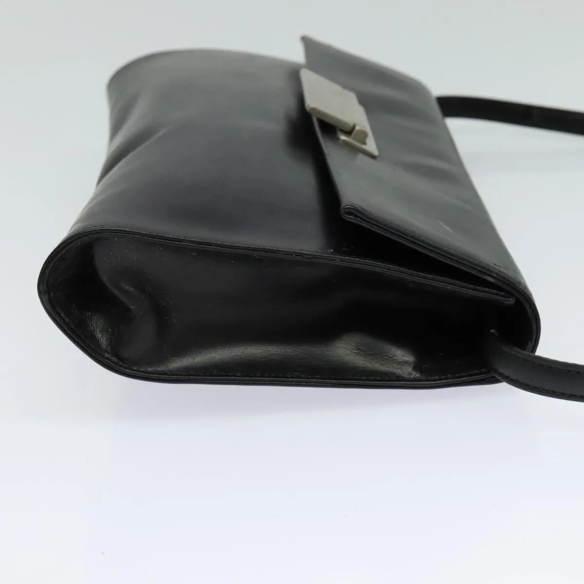 Prada Vitello Leather Shoulder Bag (Pre-Owned)