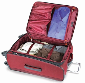 Ricardo Beverly Hills Montecito 20" 4-Wheel Carry-On Luggage