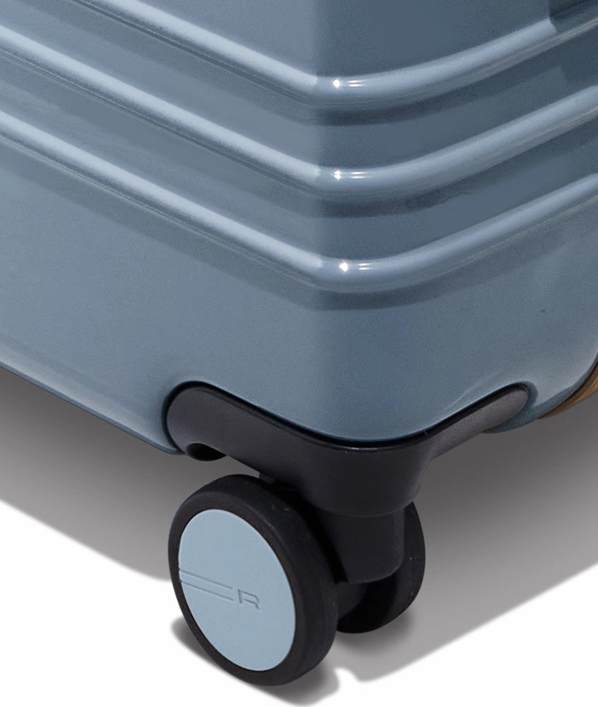 Roam Large Carry-on Expandable Hardside TSA Approved  Spinner Luggage
