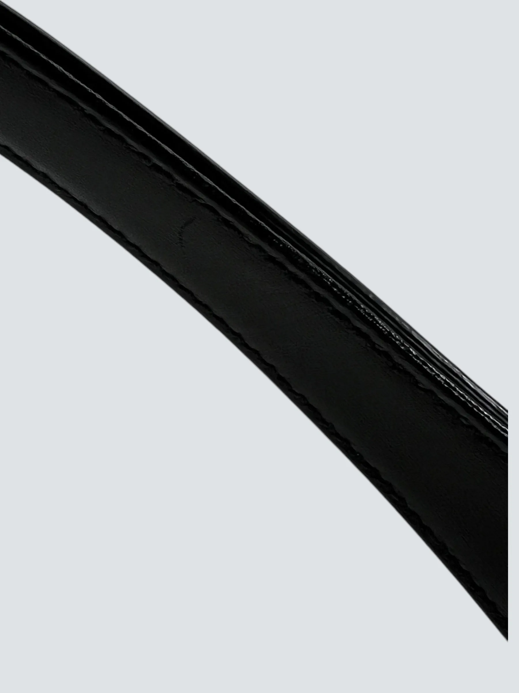 Saint Laurent Black Leather Le 5 A 7 Shoulder Bag