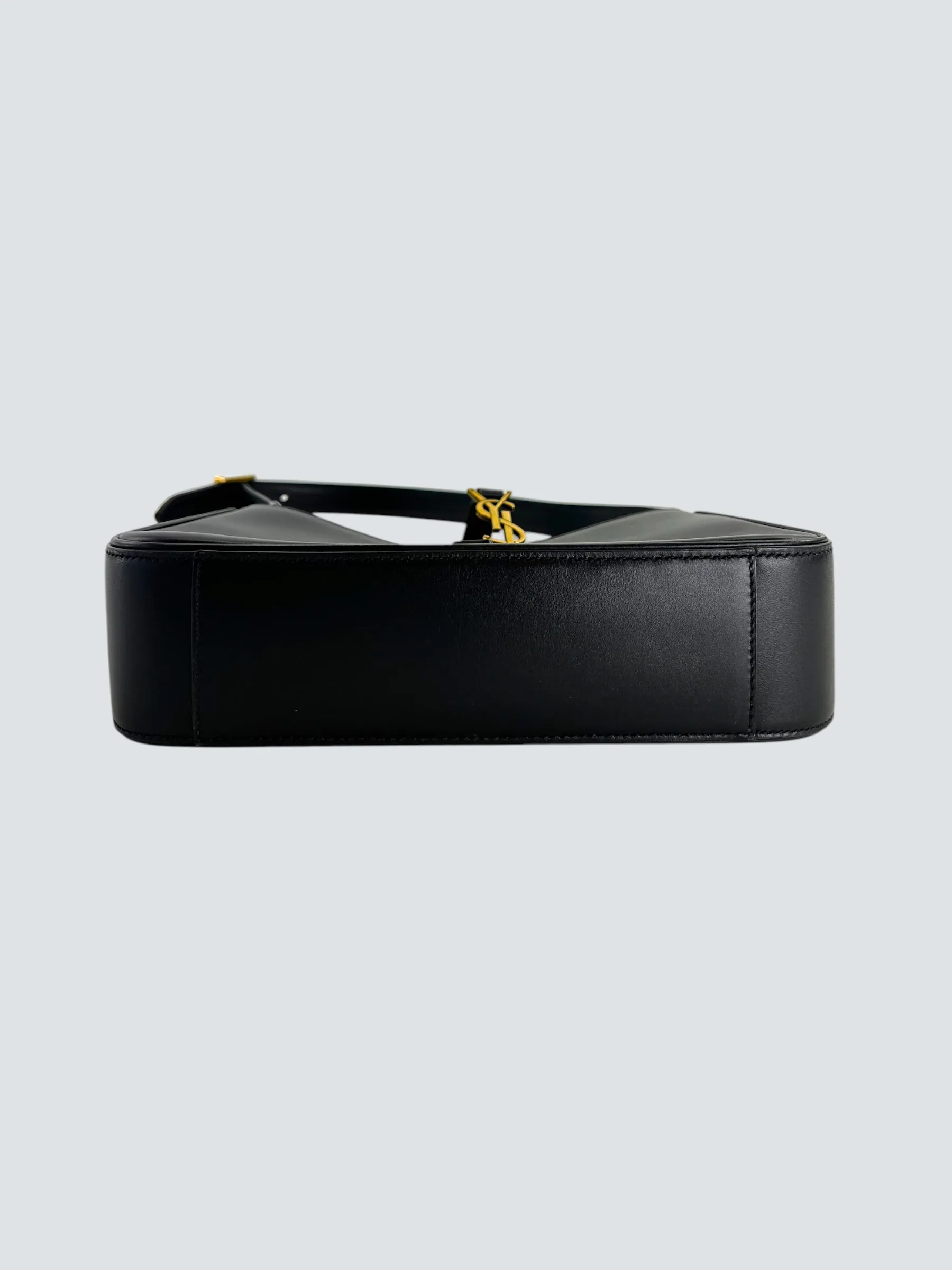 Saint Laurent Black Leather Le 5 A 7 Shoulder Bag