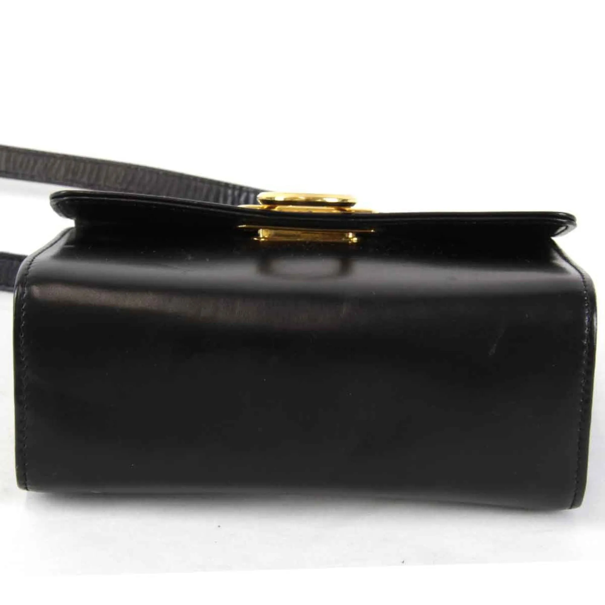 Salvatore Ferragamo Gancini  Leather Shoulder Bag (Pre-Owned)
