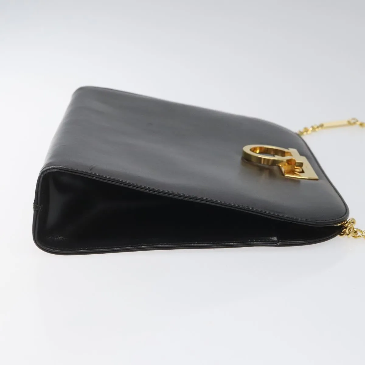 Salvatore Ferragamo Gancini Leather Shoulder Bag (Pre-Owned)