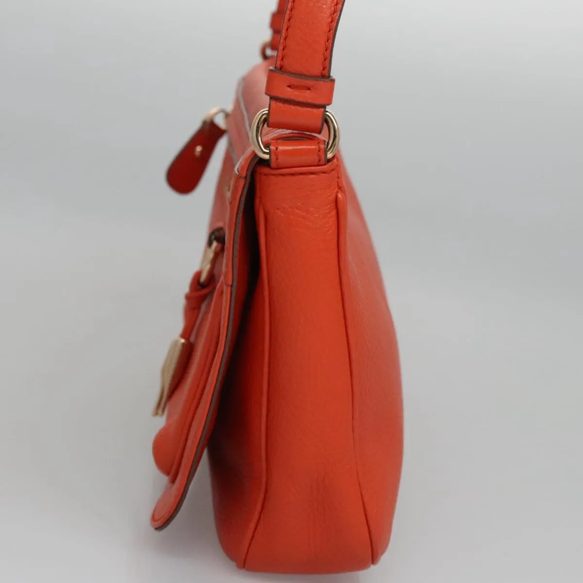 Salvatore Ferragamo Leather Shoulder Bag (Pre-Owned)