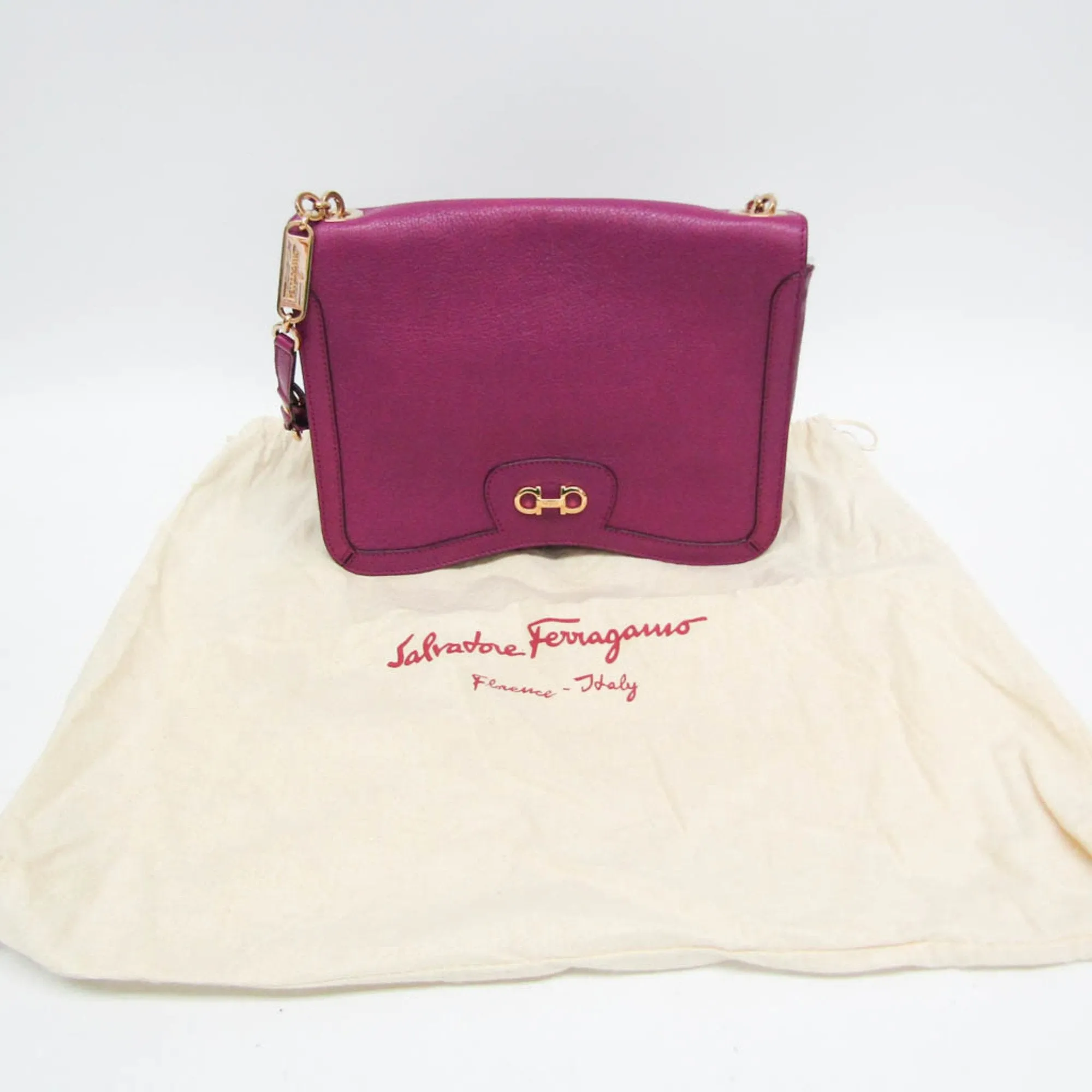 Salvatore Ferragamo  Leather Shoulder Bag (Pre-Owned)