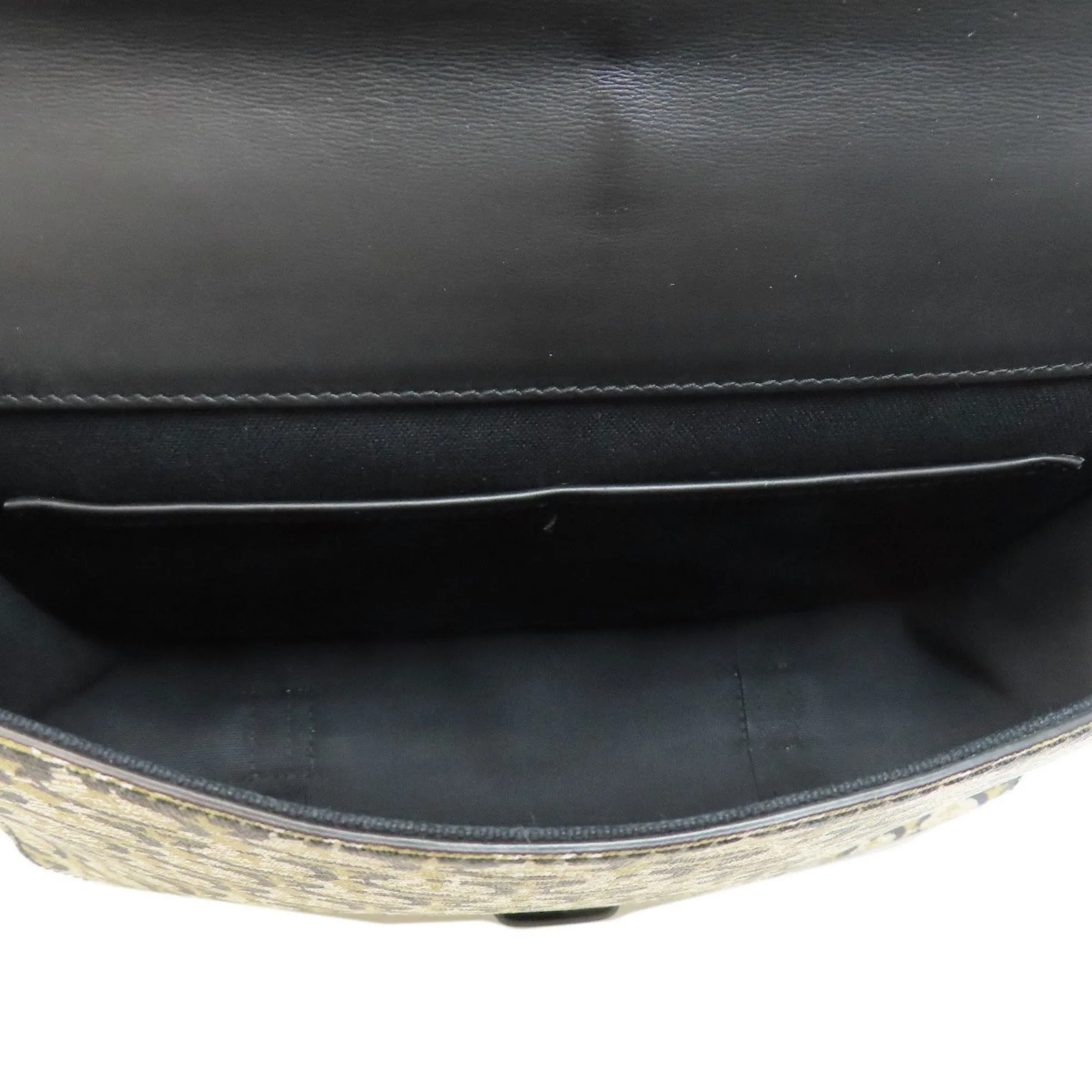 Salvatore Ferragamo Pvc Shoulder Bag (Pre-Owned)