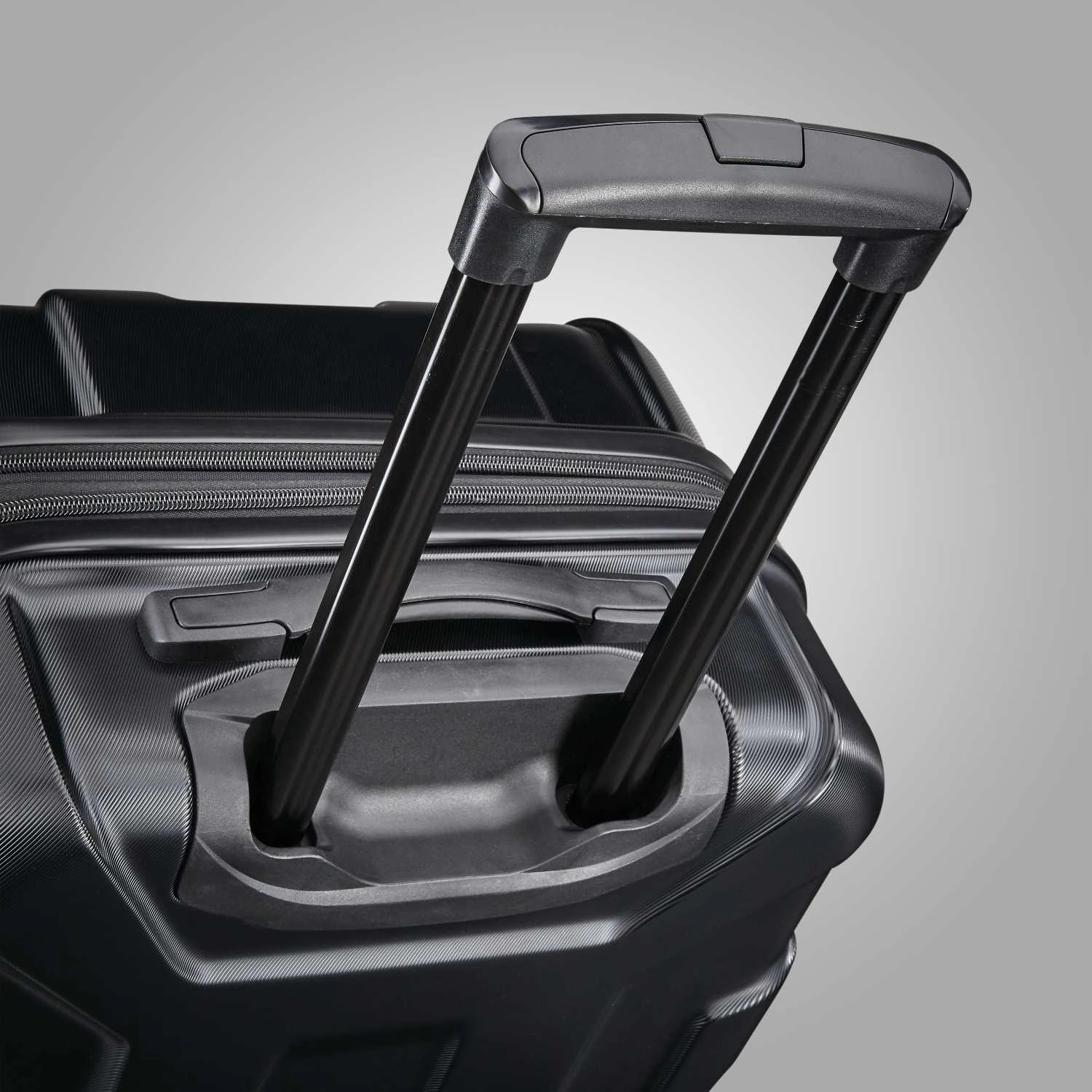 Samsonite Centric 28-inch Hardside Spinner