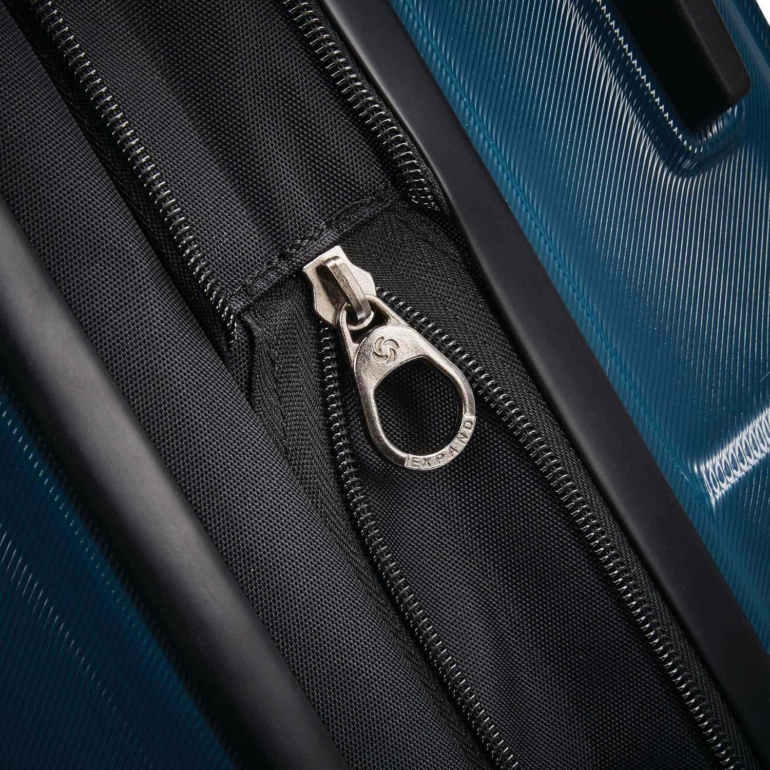 Samsonite Centric 28-inch Hardside Spinner