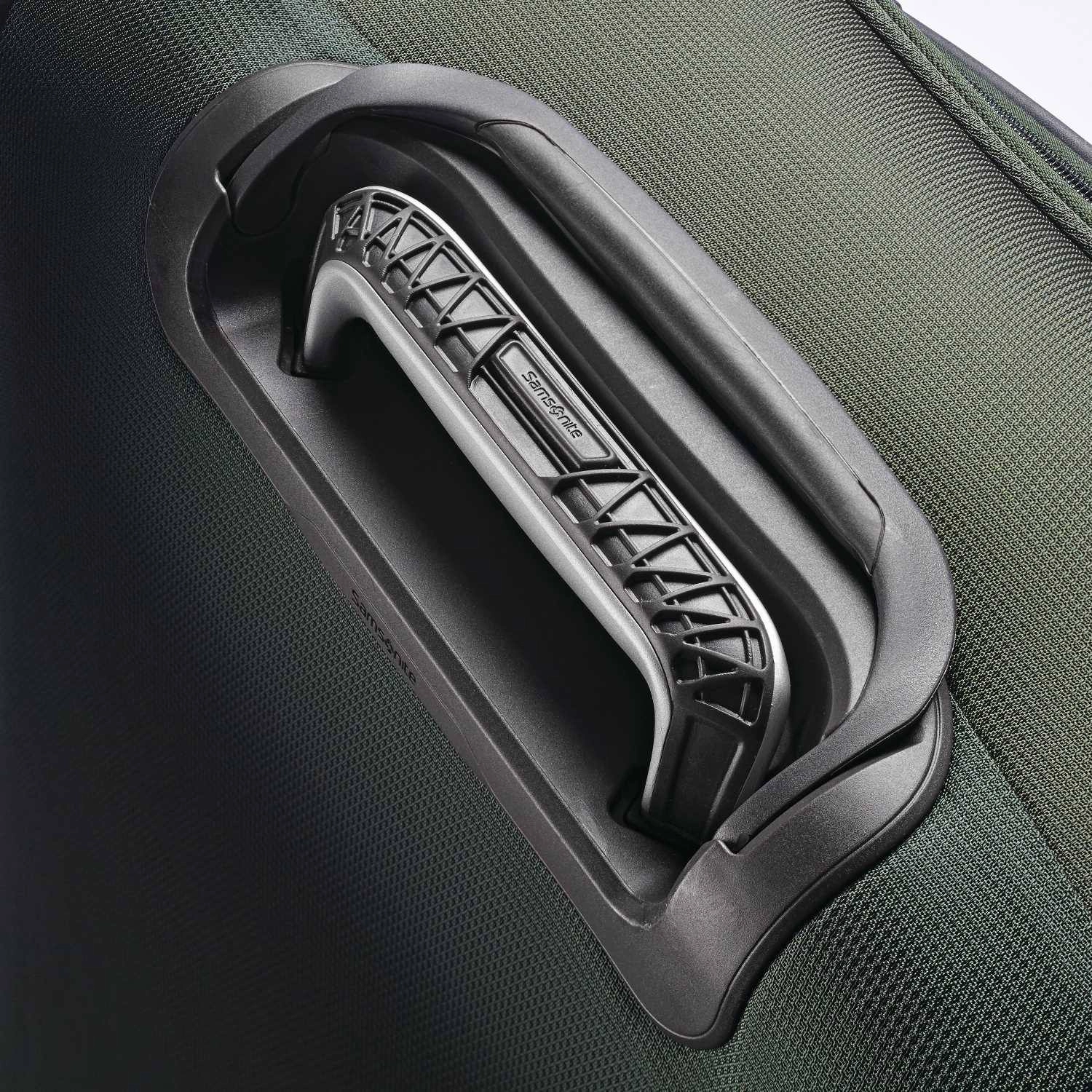 Samsonite Eco-Glide 29" 4-Wheel Large Luggage