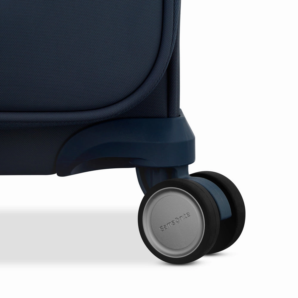 Samsonite Elevation Softside Large Expandable Spinner