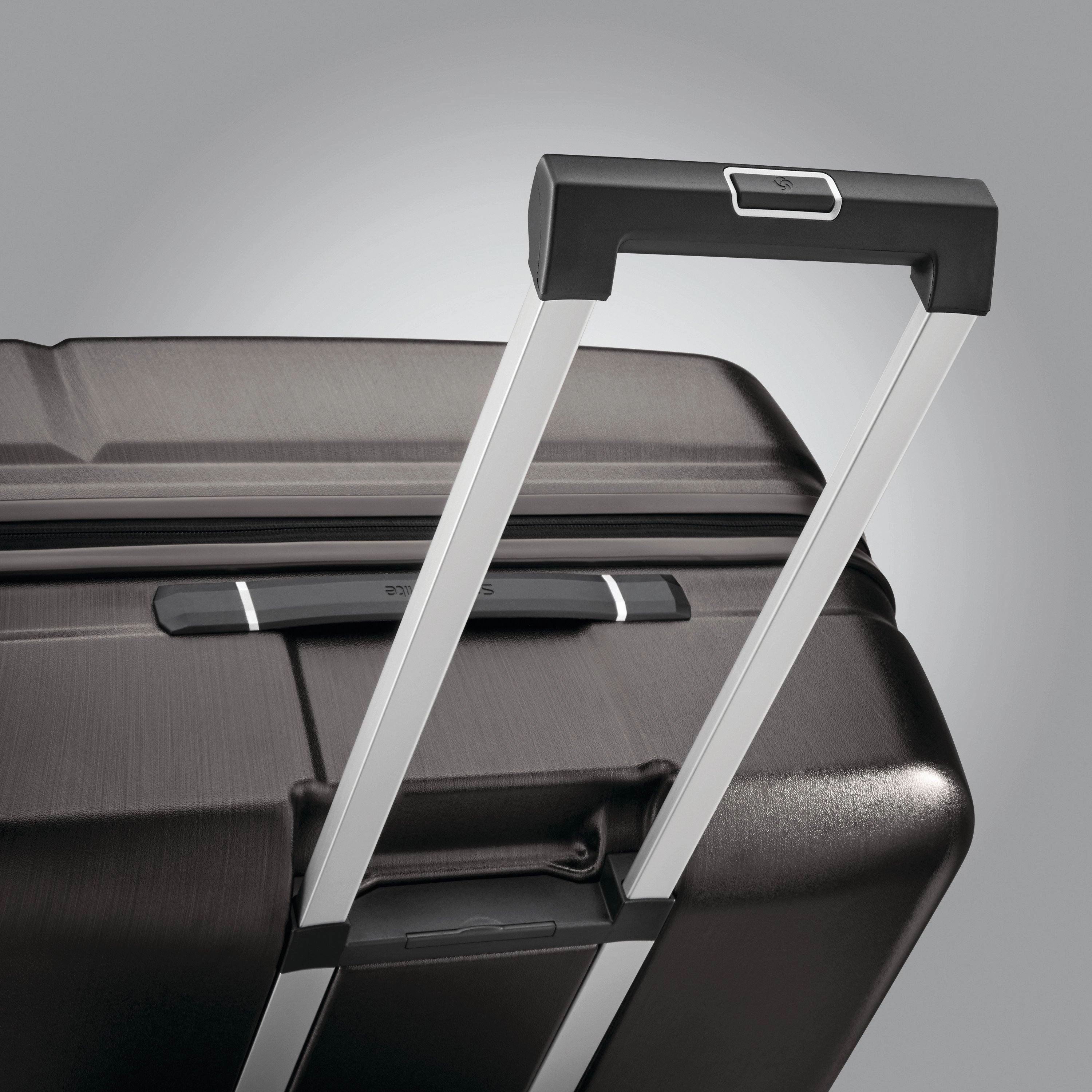Samsonite Etude 28" 4-Wheel Medium Luggage
