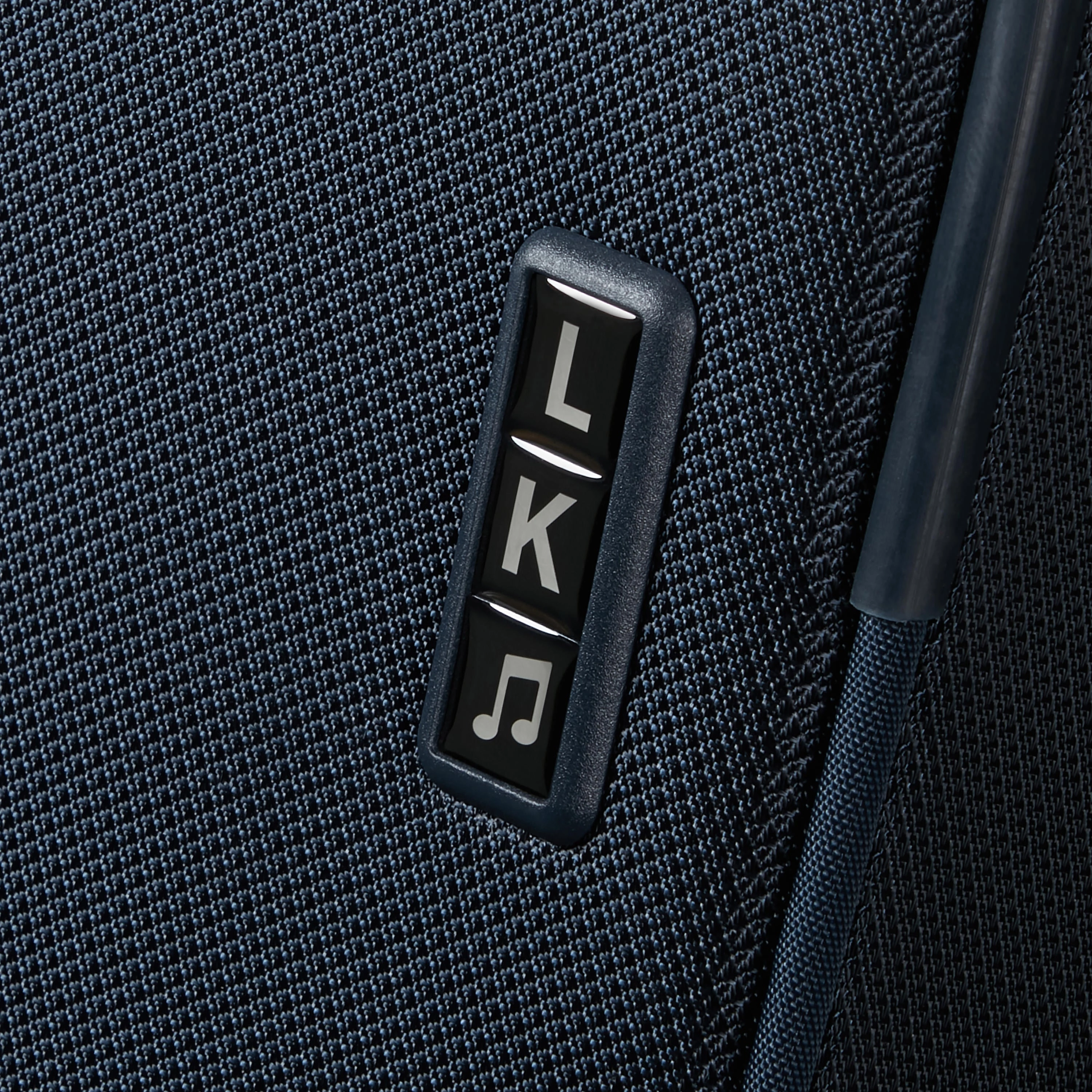Samsonite Re-Lite Spinner Expandable Medium Luggage