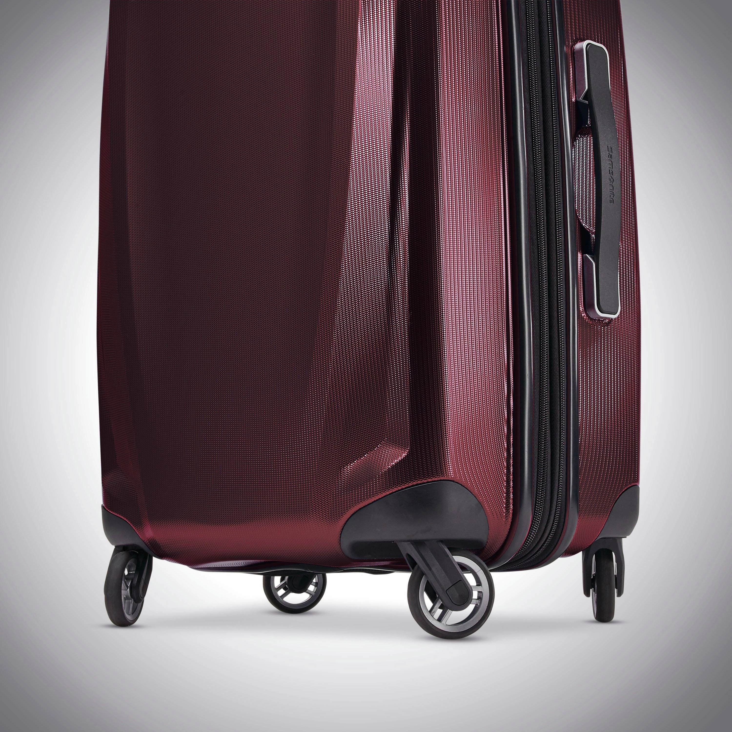 Samsonite Winfield 3 DLX Checked-Large 28-Inch 4-Wheel Large Luggage