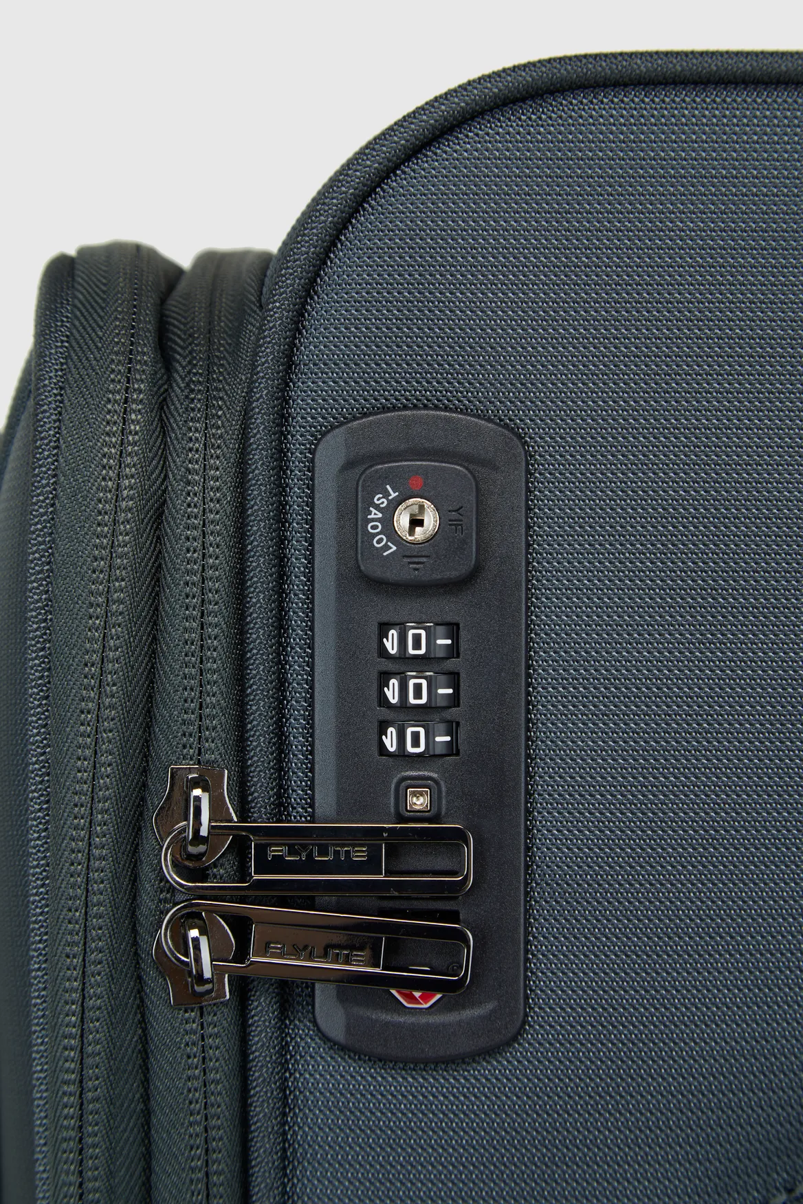 Spin Air 4 55cm Suitcase