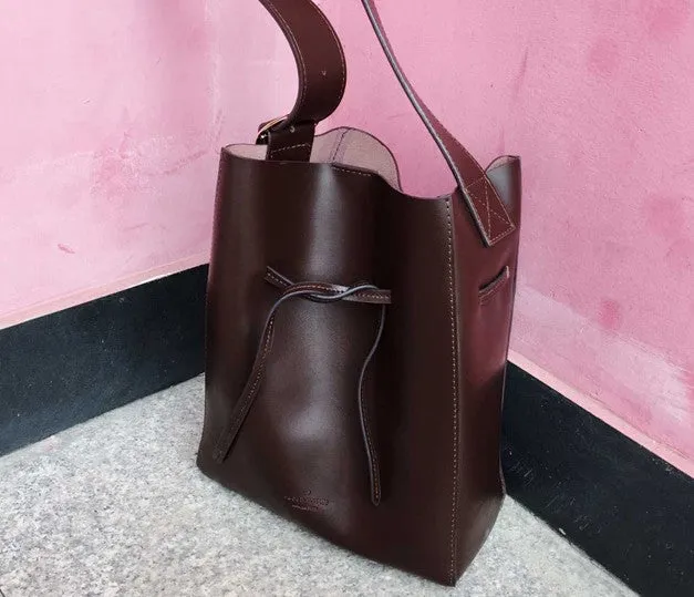 Stylish Leather Brown Womens Bucket Purse Crossbody Bag Barrel Shoulder Bag for Women