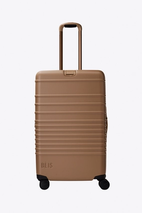 The Medium Check-In Roller in Camel