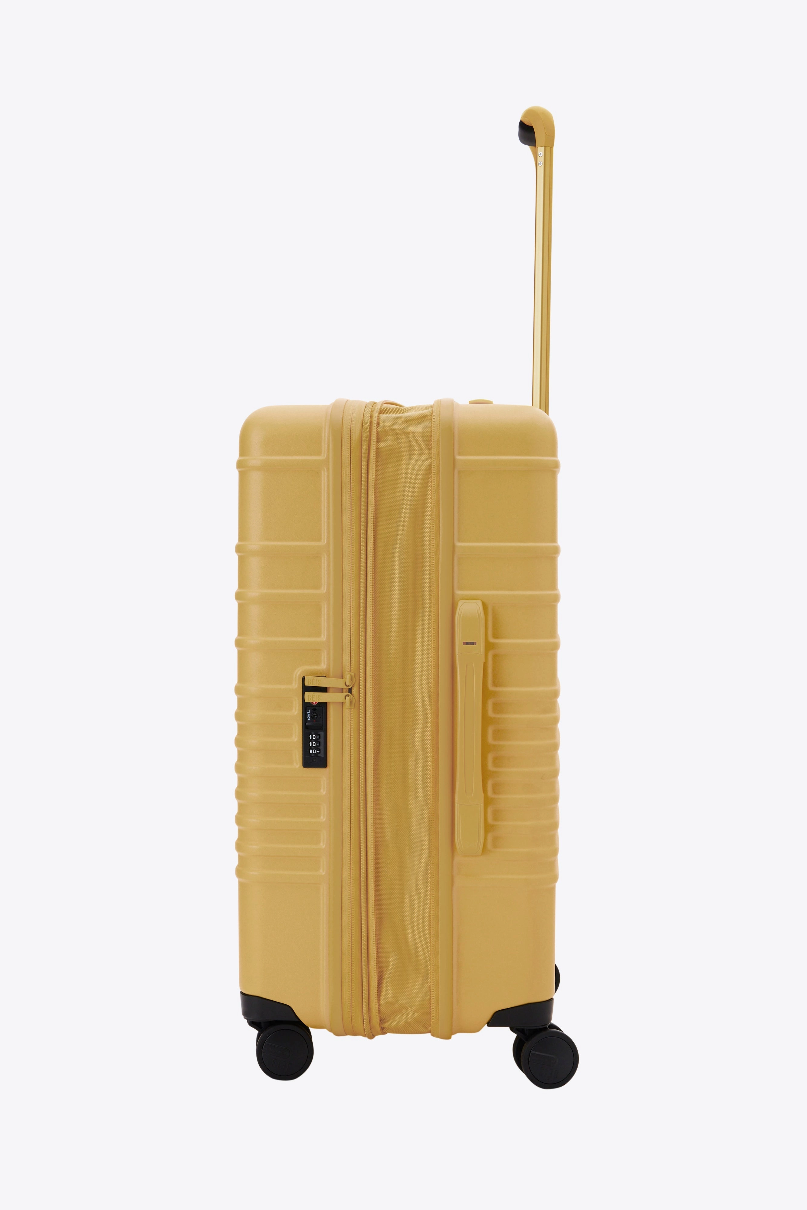 The Medium Check-In Roller in Honey