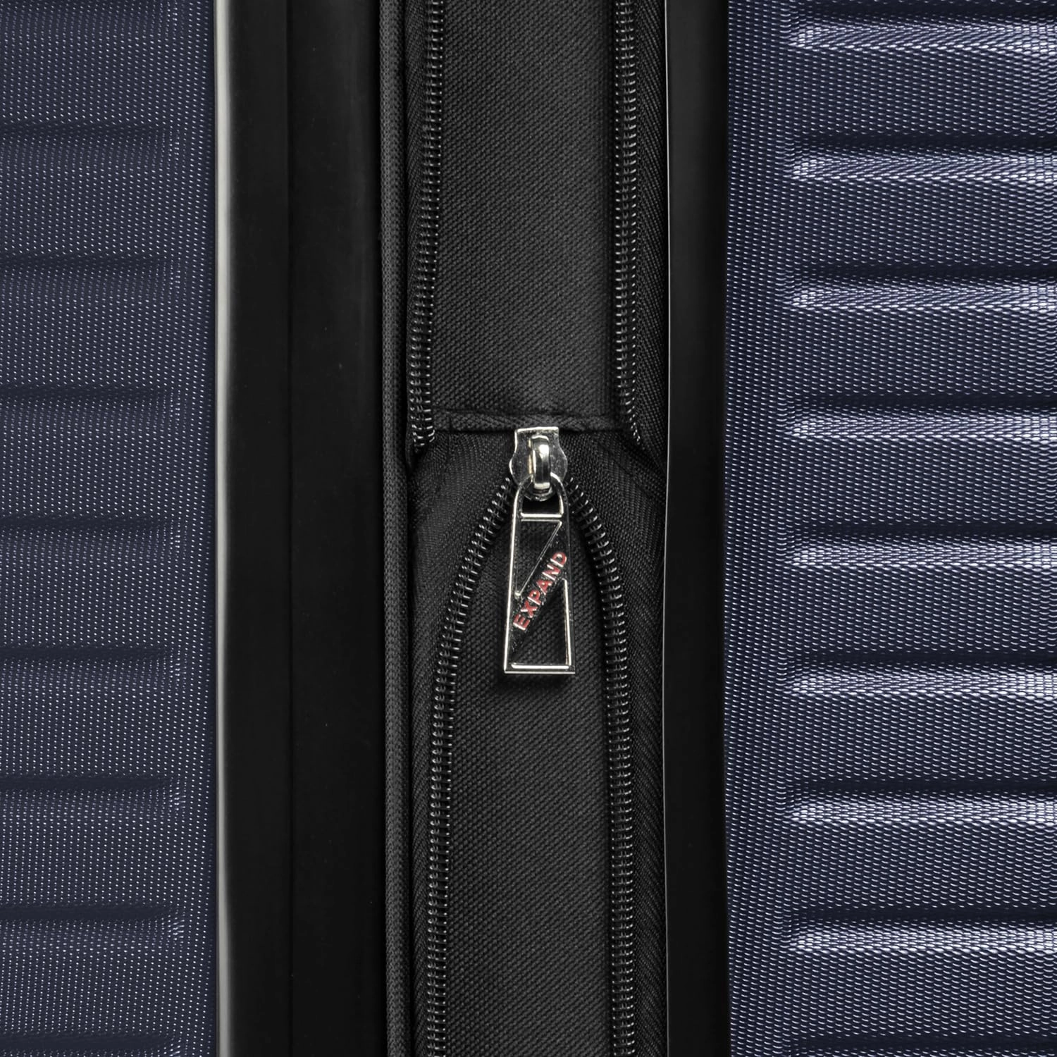 TOTAL TRAVELWARE Everest Expandable Hardsided Spinner, 20-Inch Carry-On