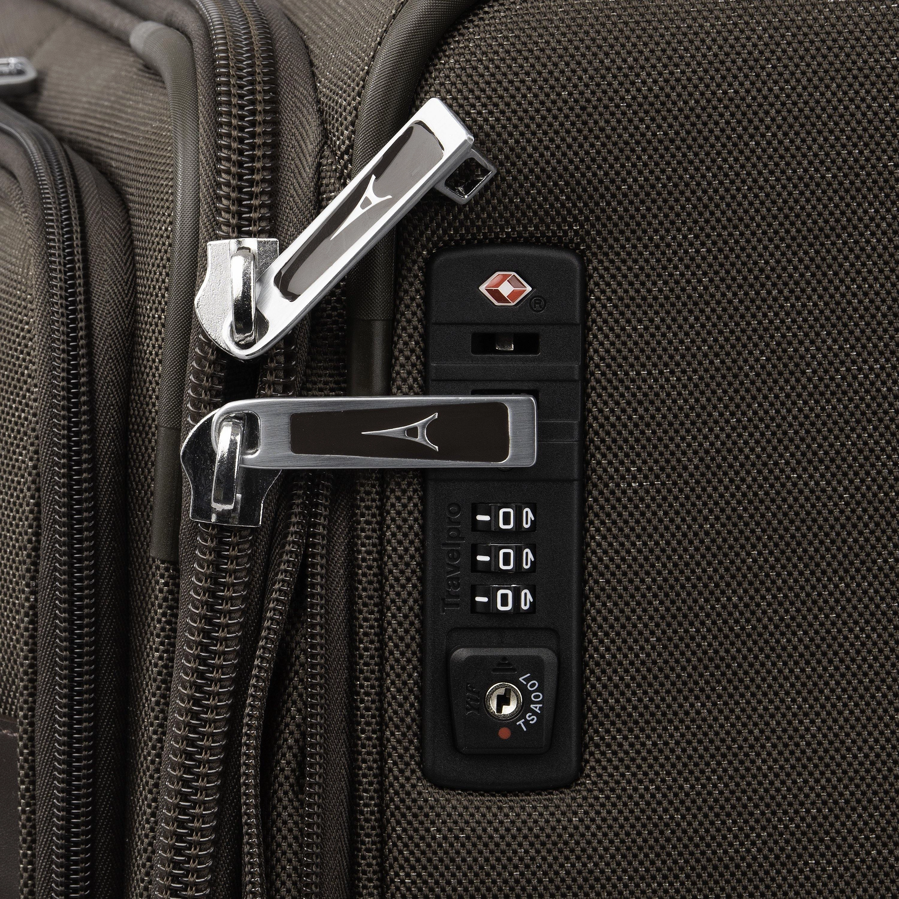 TravelPro Platinum Elite 25" 4-Wheel Medium Luggage