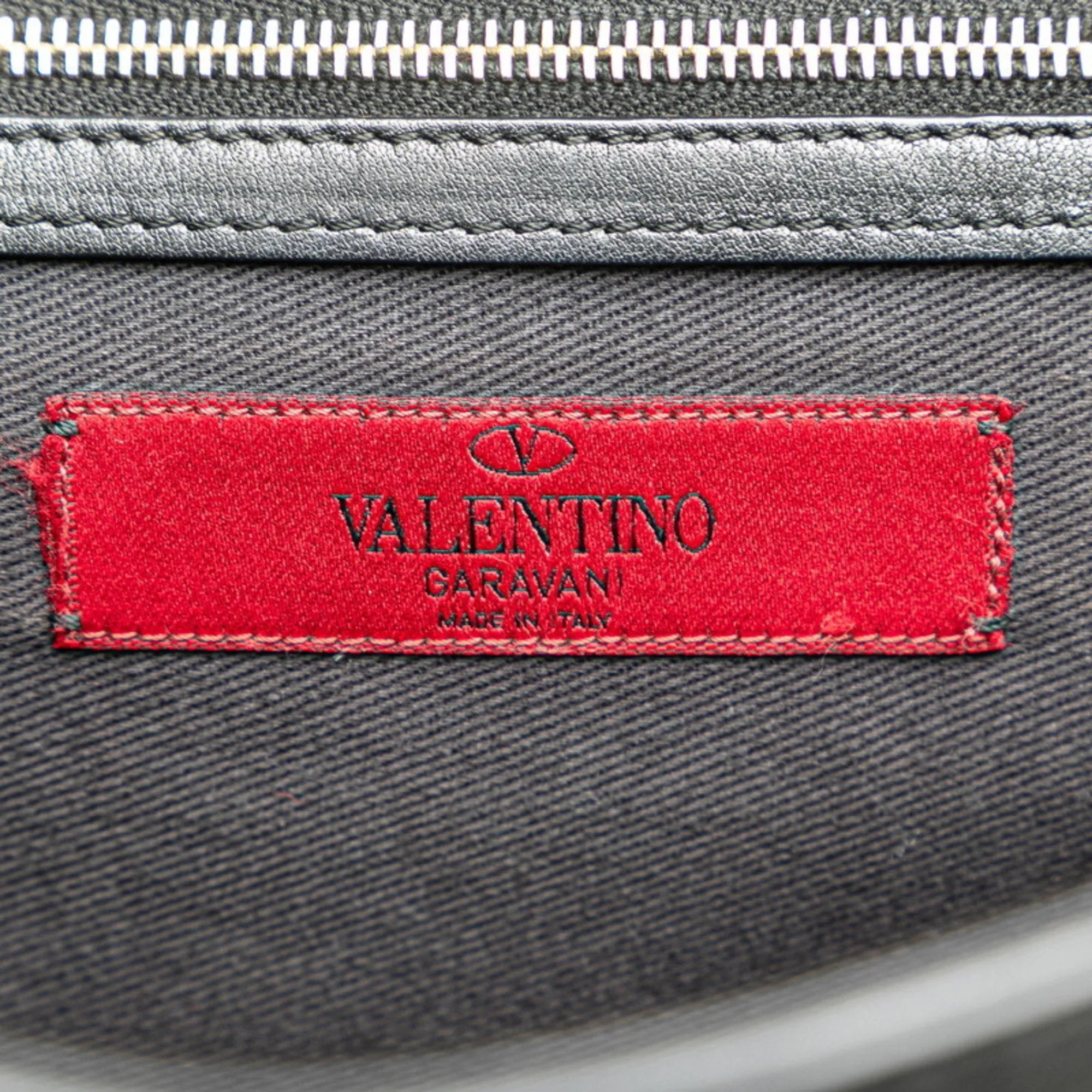 Valentino Leather Shoulder Bag (Pre-Owned)