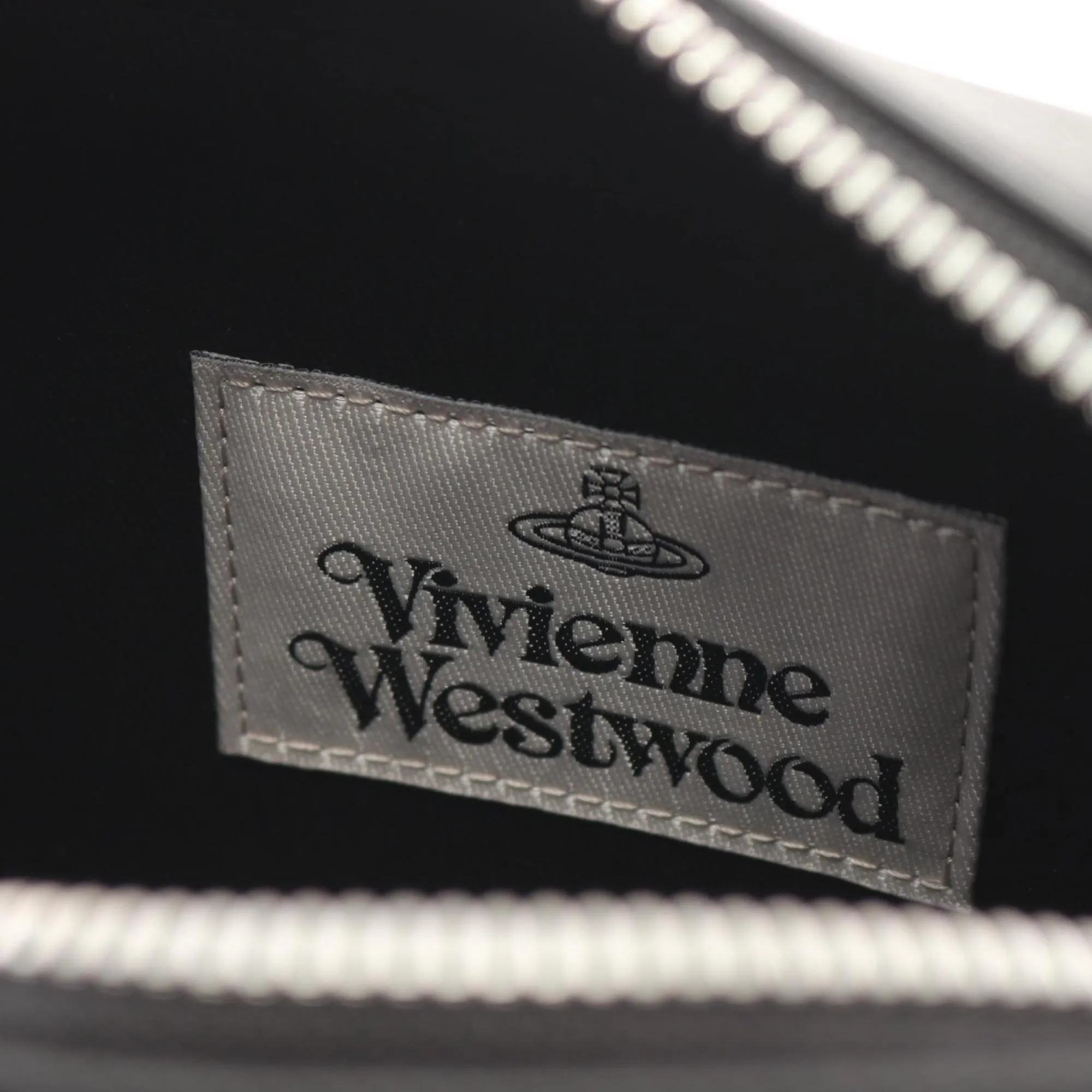 Vivienne Westwood Leather Shoulder Bag (Pre-Owned)